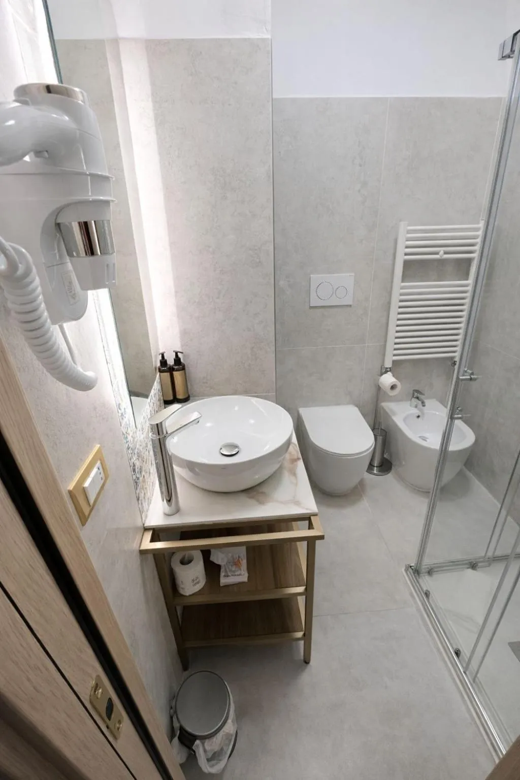 Bathroom in Hotel Cantore