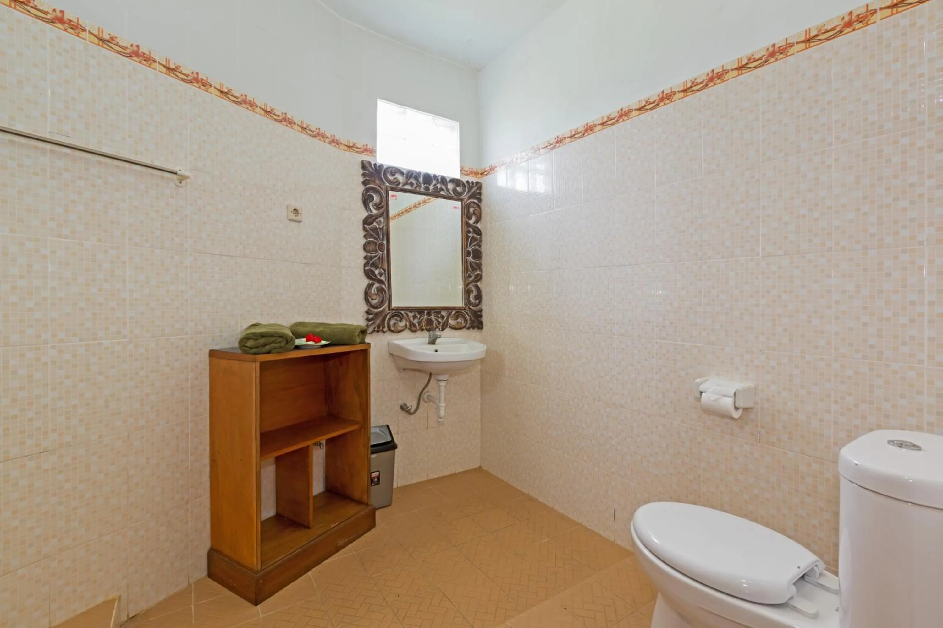 Shower in Cahaya Ubud Villa