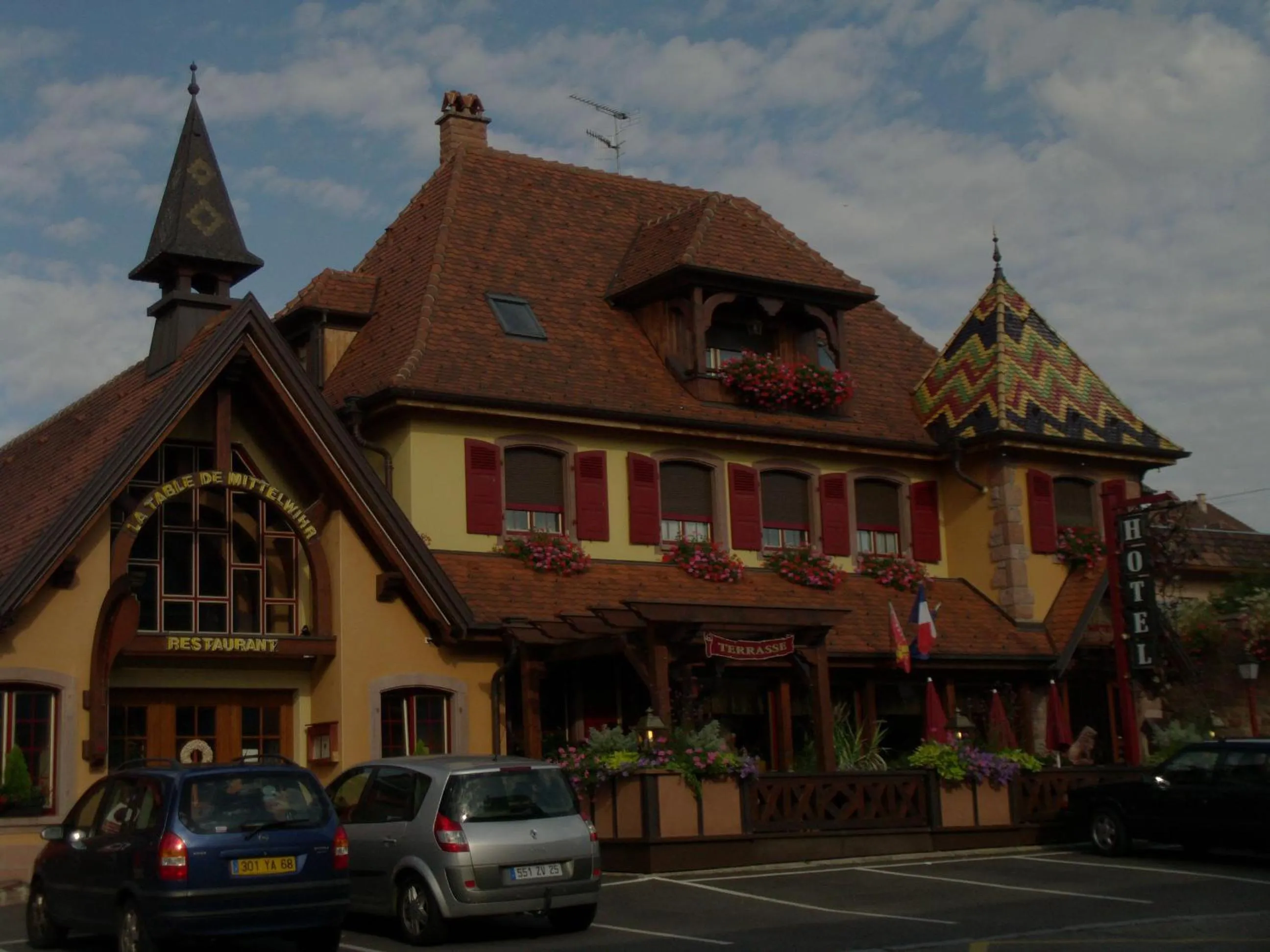 Facade/entrance in Hôtel Le Mittelwihr