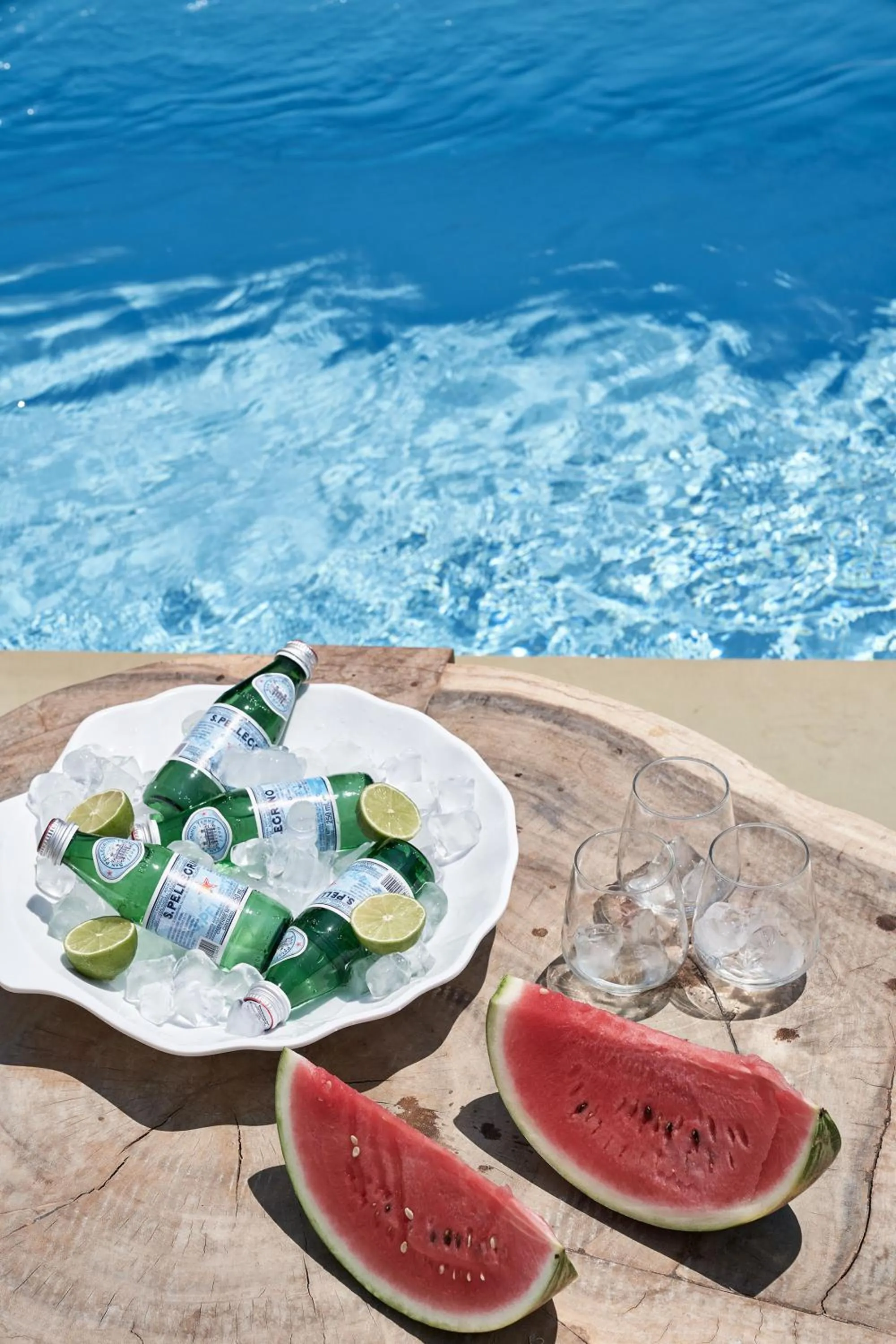 Food and drinks in Naxian Utopia | Luxury Villas & Suites