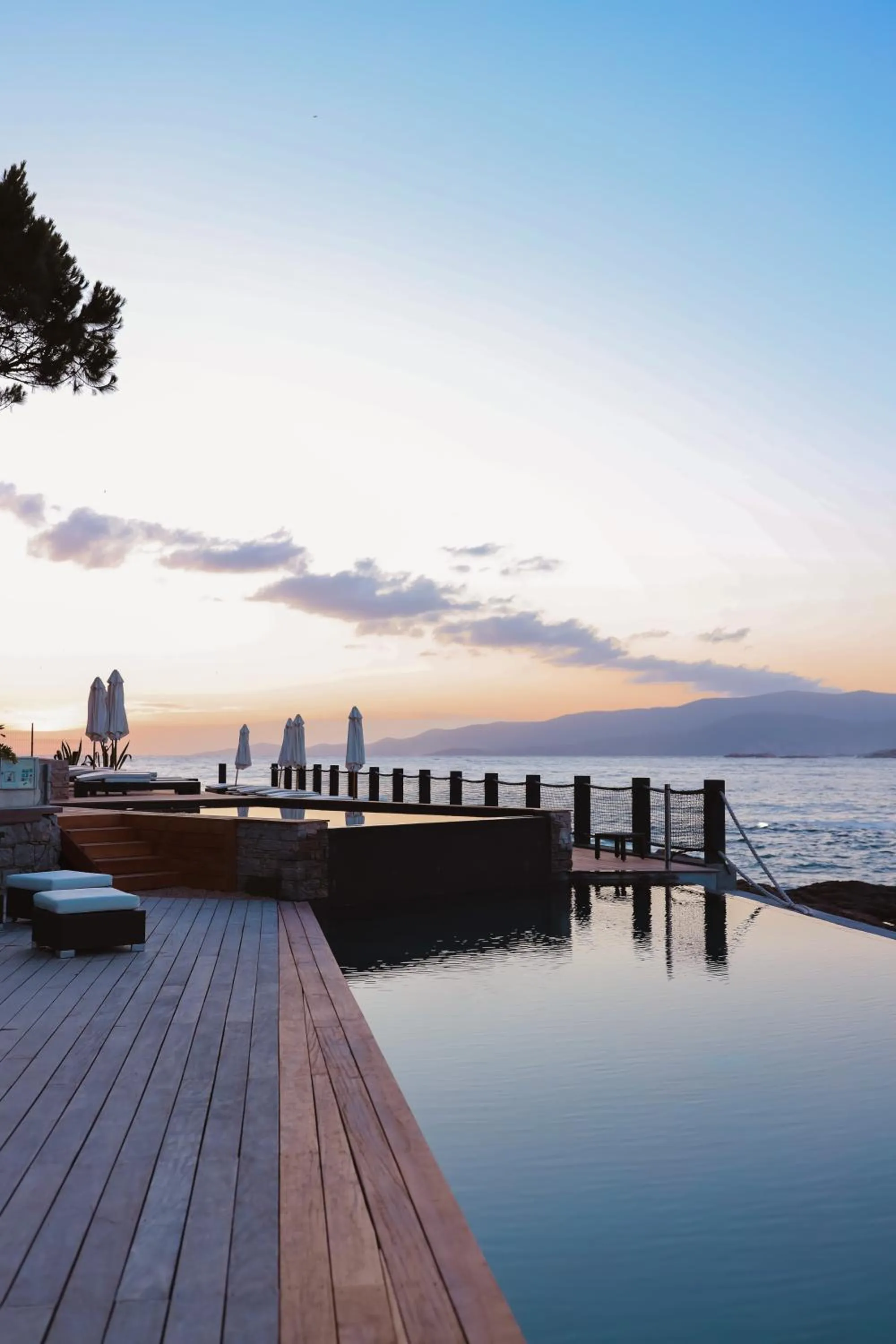 Sea view in Hôtel Castel d'Orcino