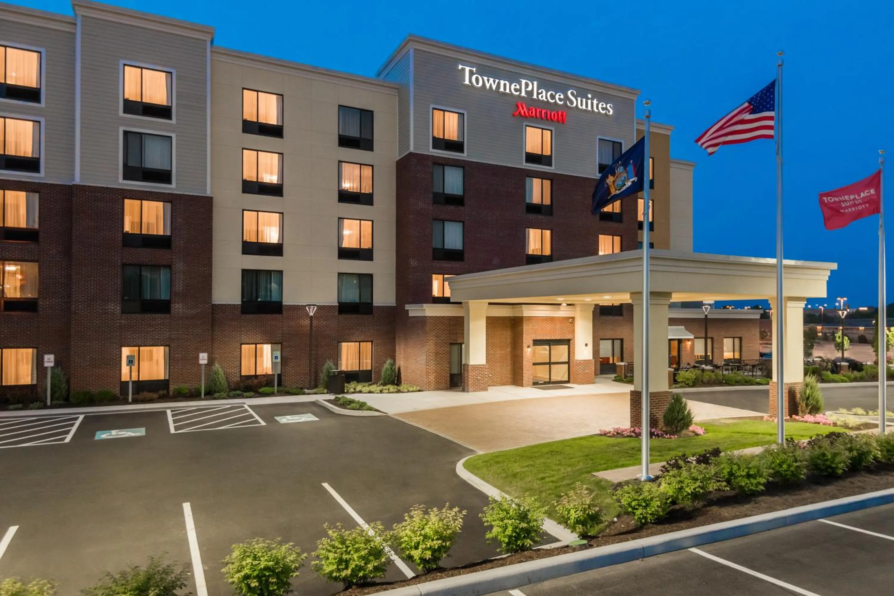 Property building in TownePlace Suites by Marriott Latham Albany Airport