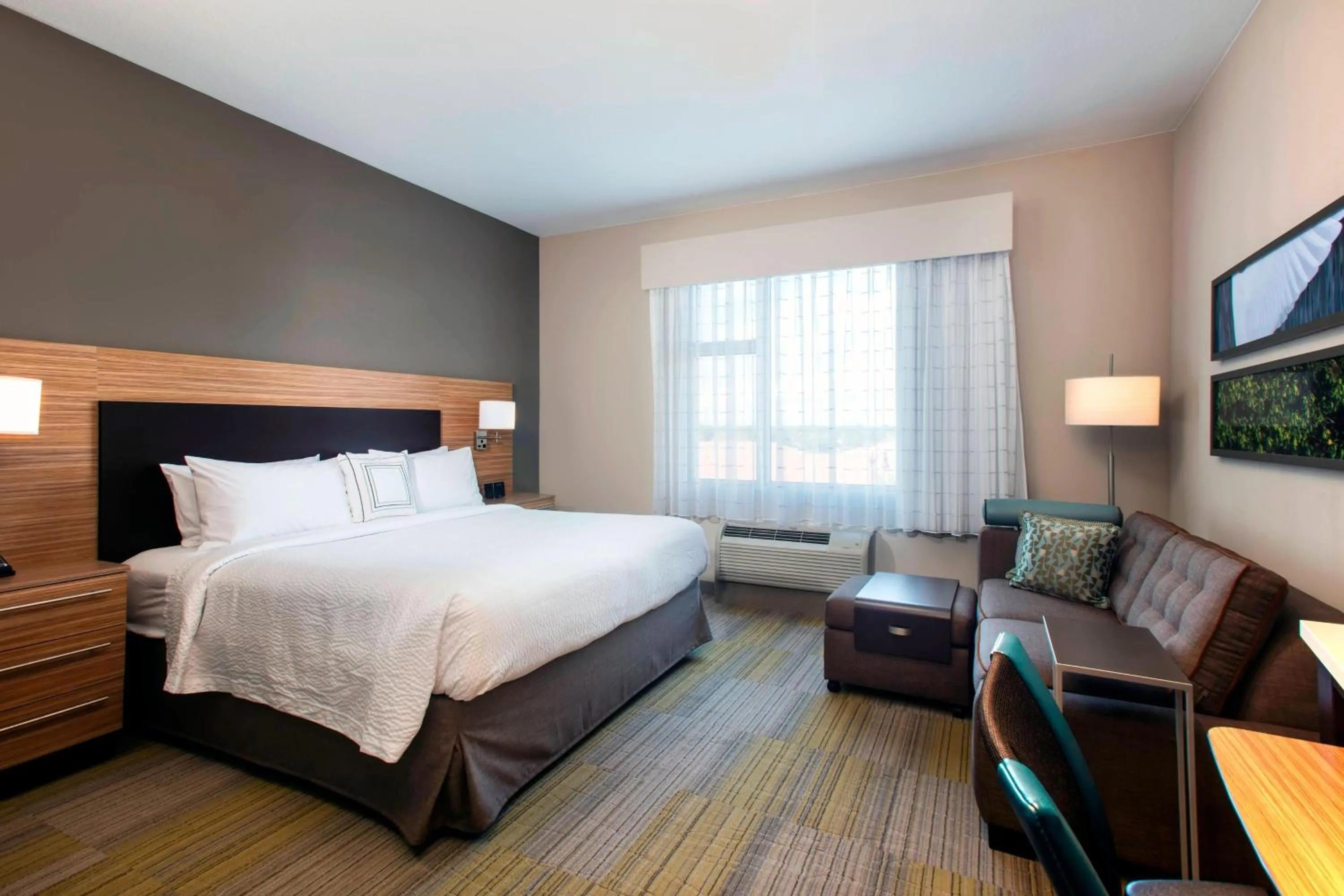 Bedroom, Bed in TownePlace Suites by Marriott Miami Homestead