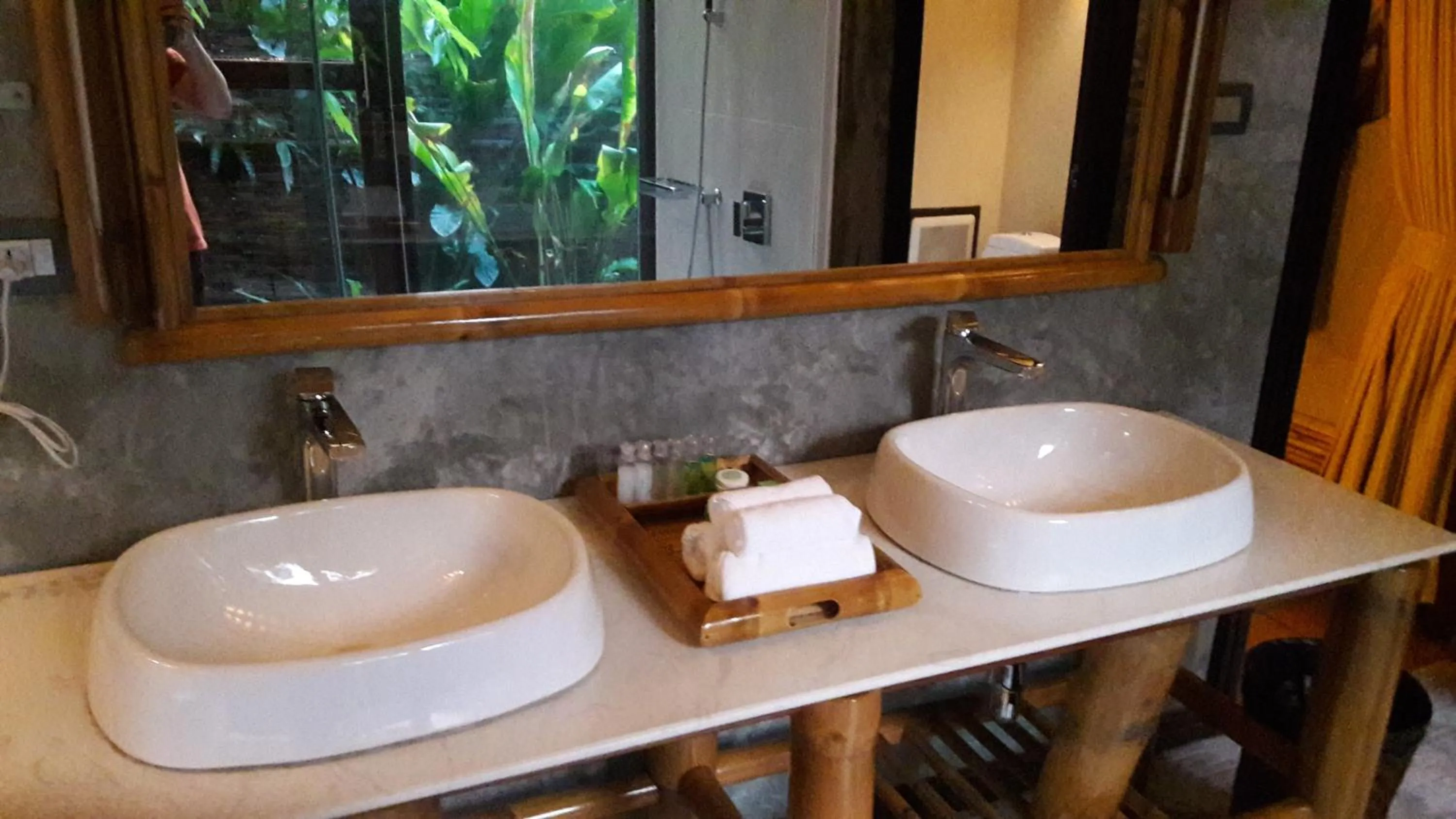 Bathroom in Namkat Yorla Pa Resort