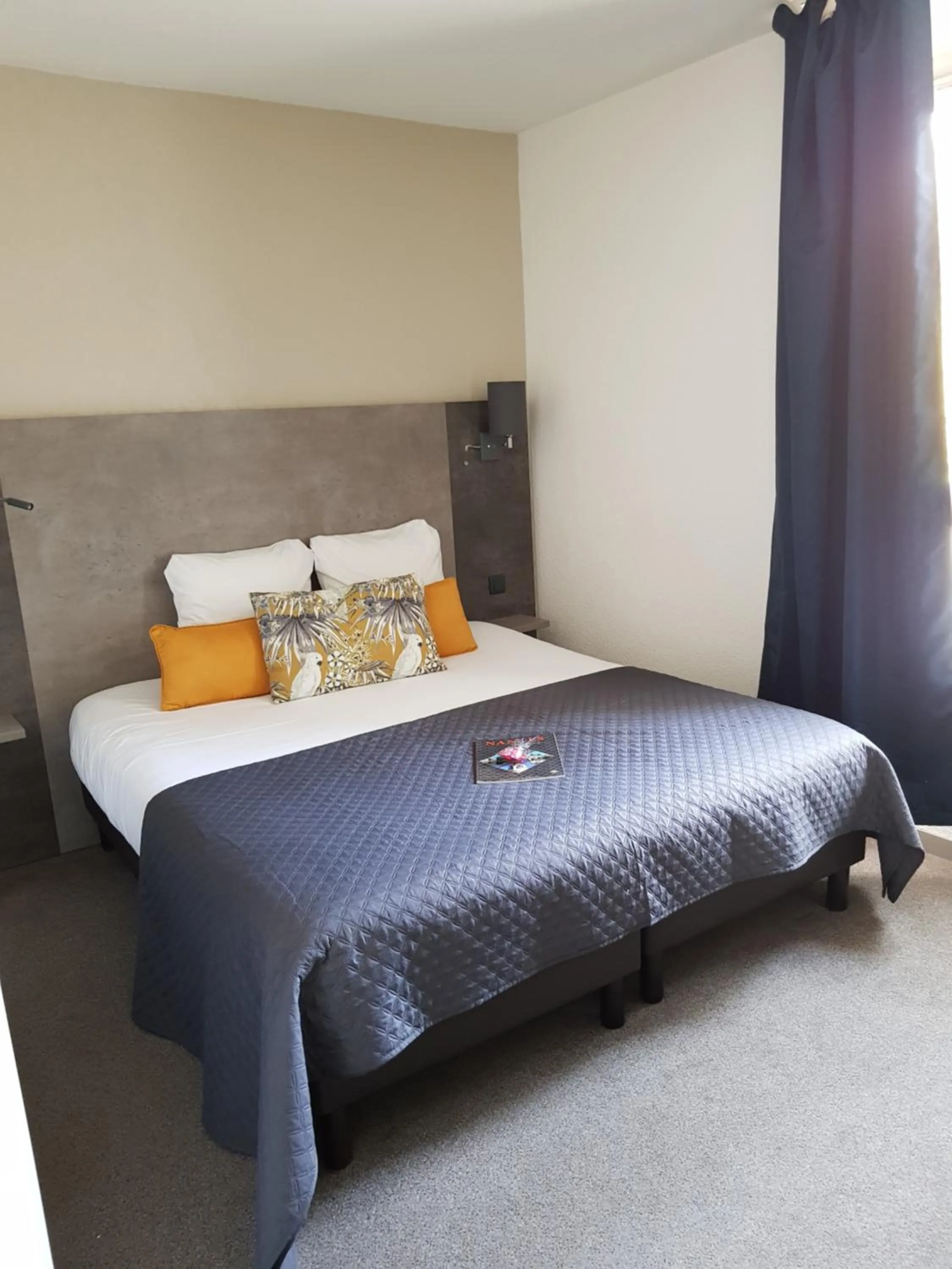 Bed in The Originals City, Hôtel Novella, Nantes Centre Gare