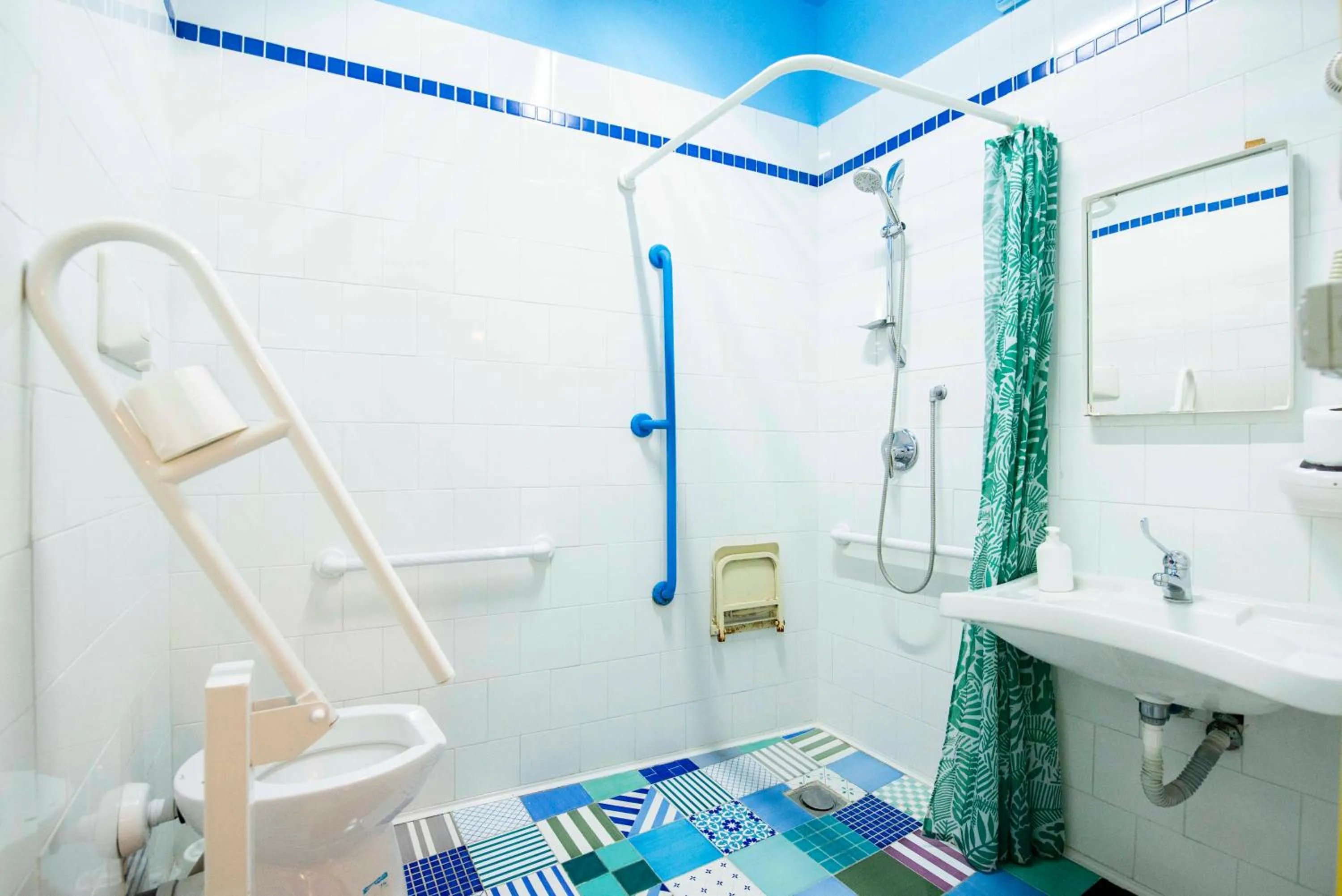 Bathroom in Eco hostel floreale