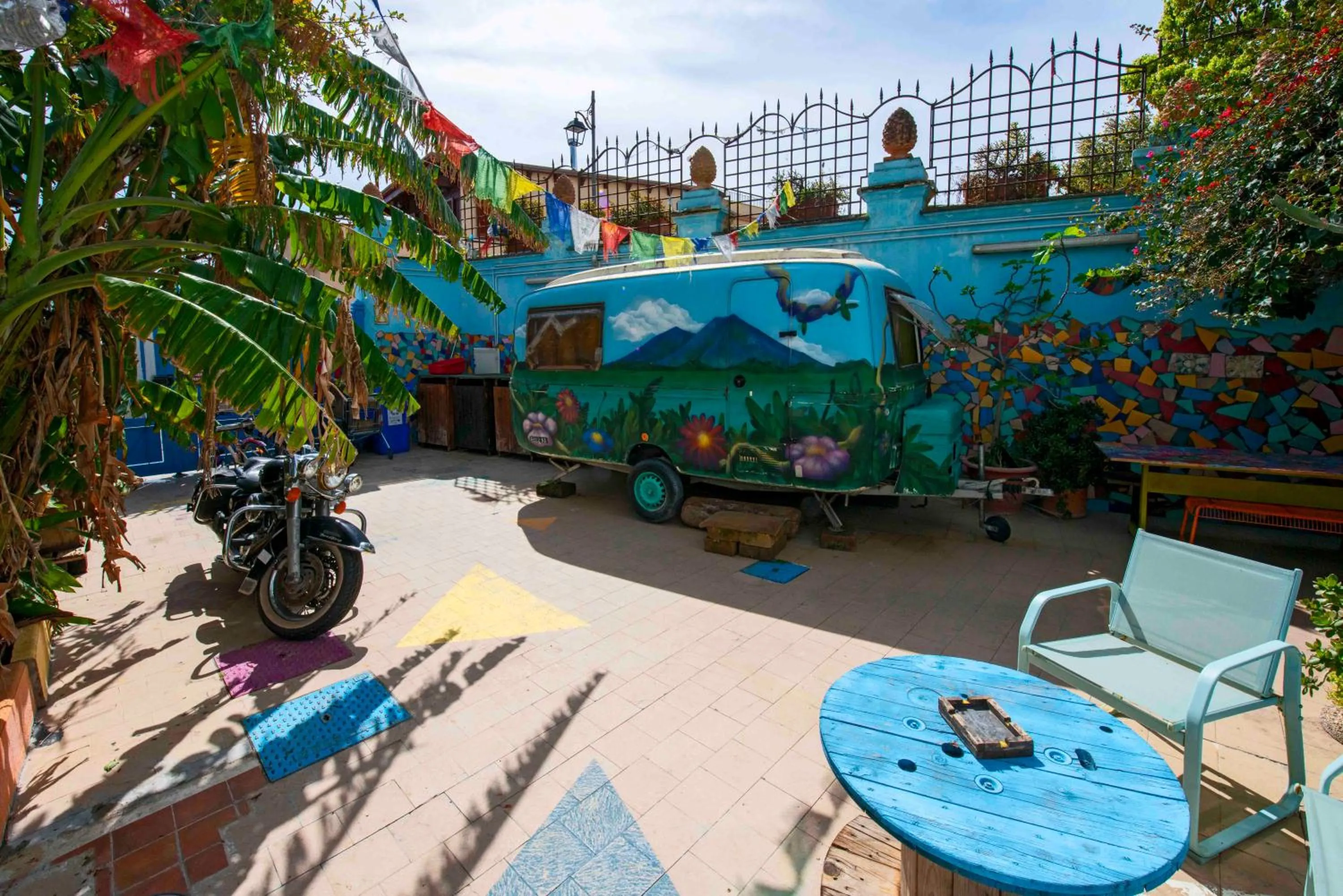 Patio in Eco hostel floreale