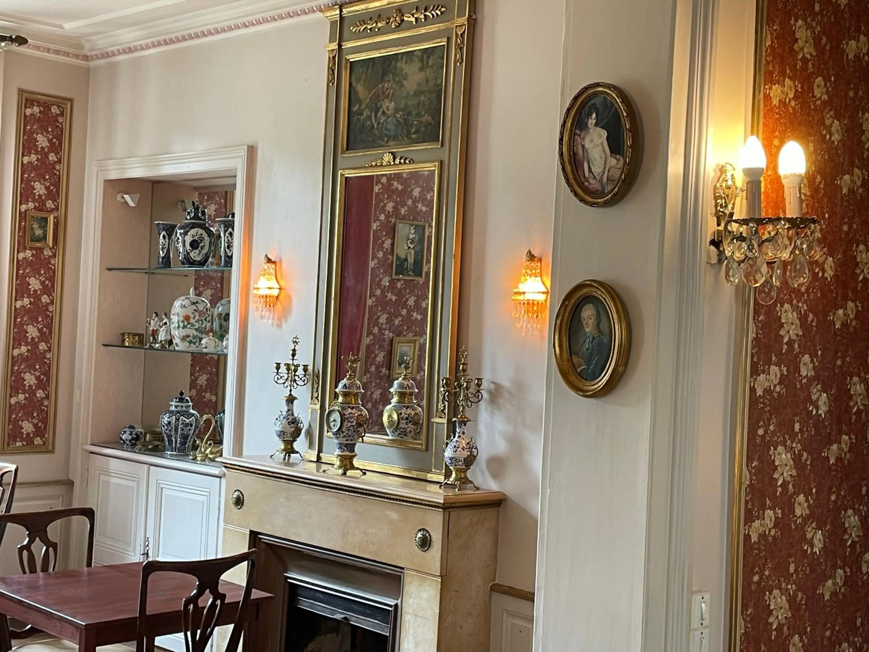 Property building in Château De La Coutancière