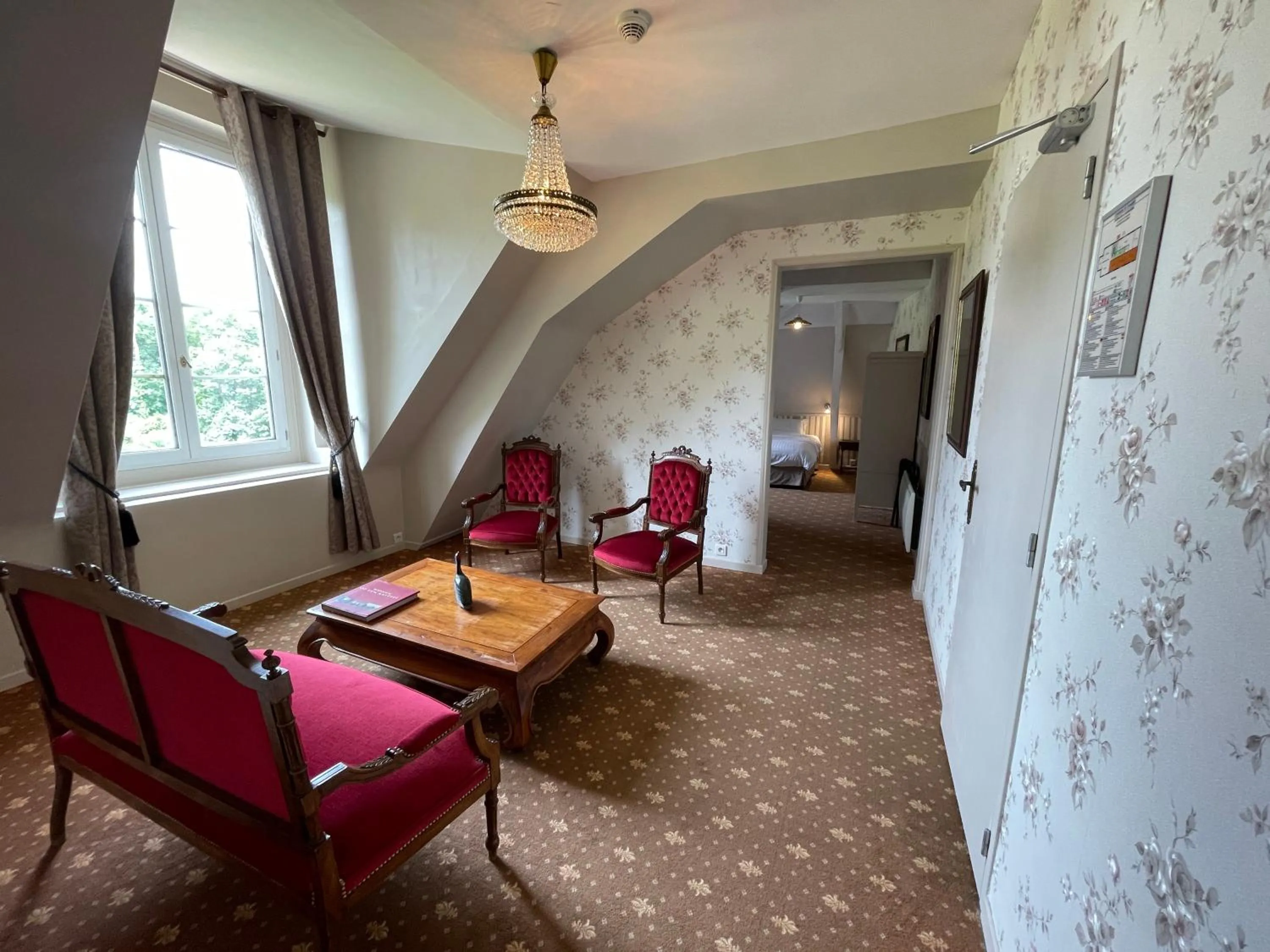Living room in Château De La Coutancière