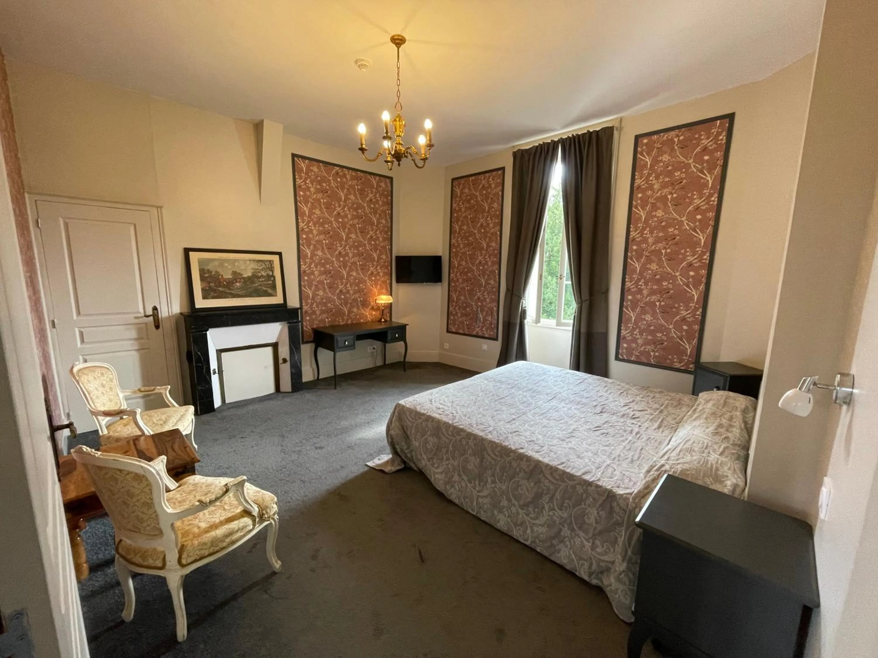 Comfort Quadruple Room in Château De La Coutancière