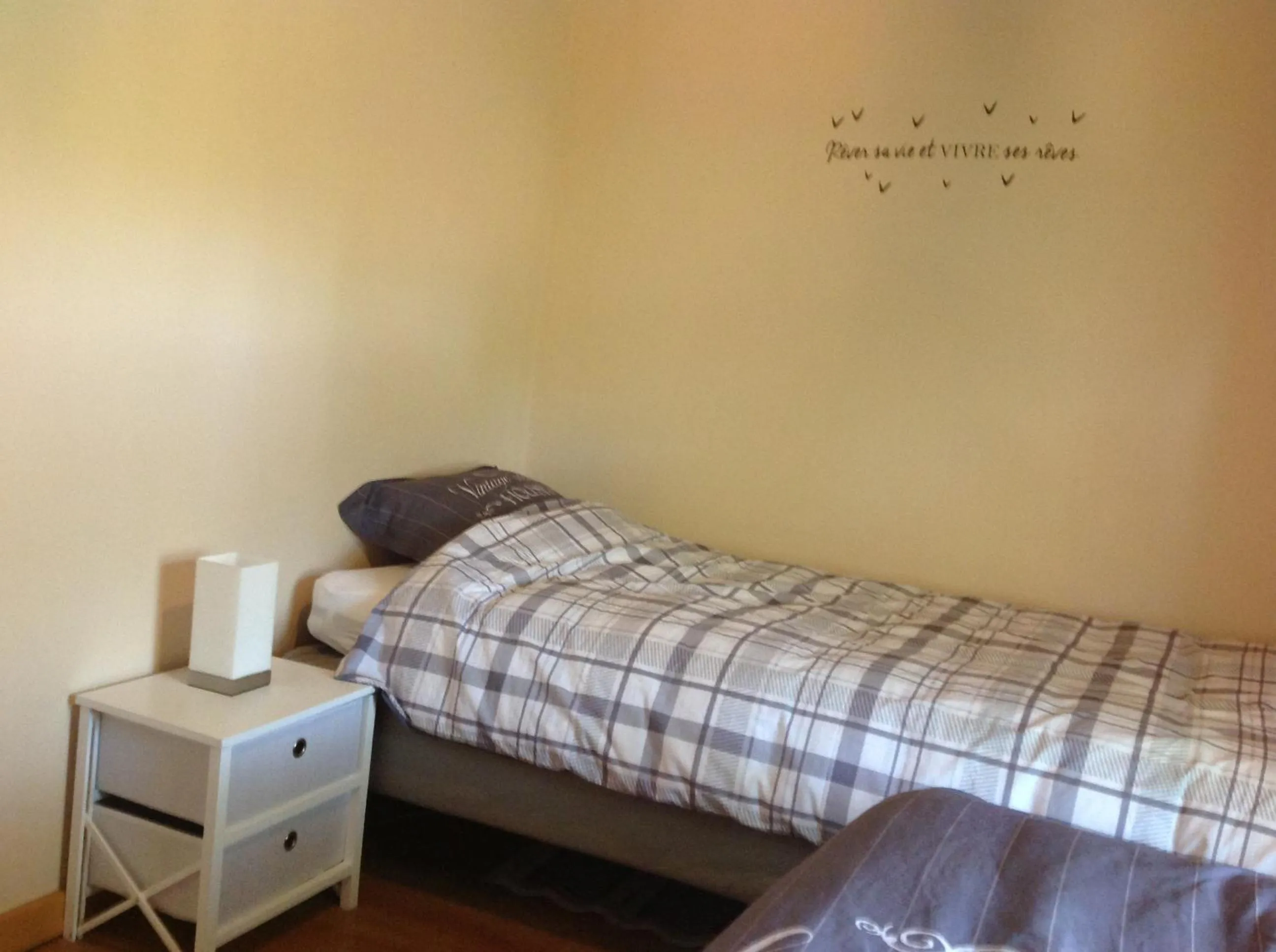 Bedroom, Bed in Bulles et Natures B&B