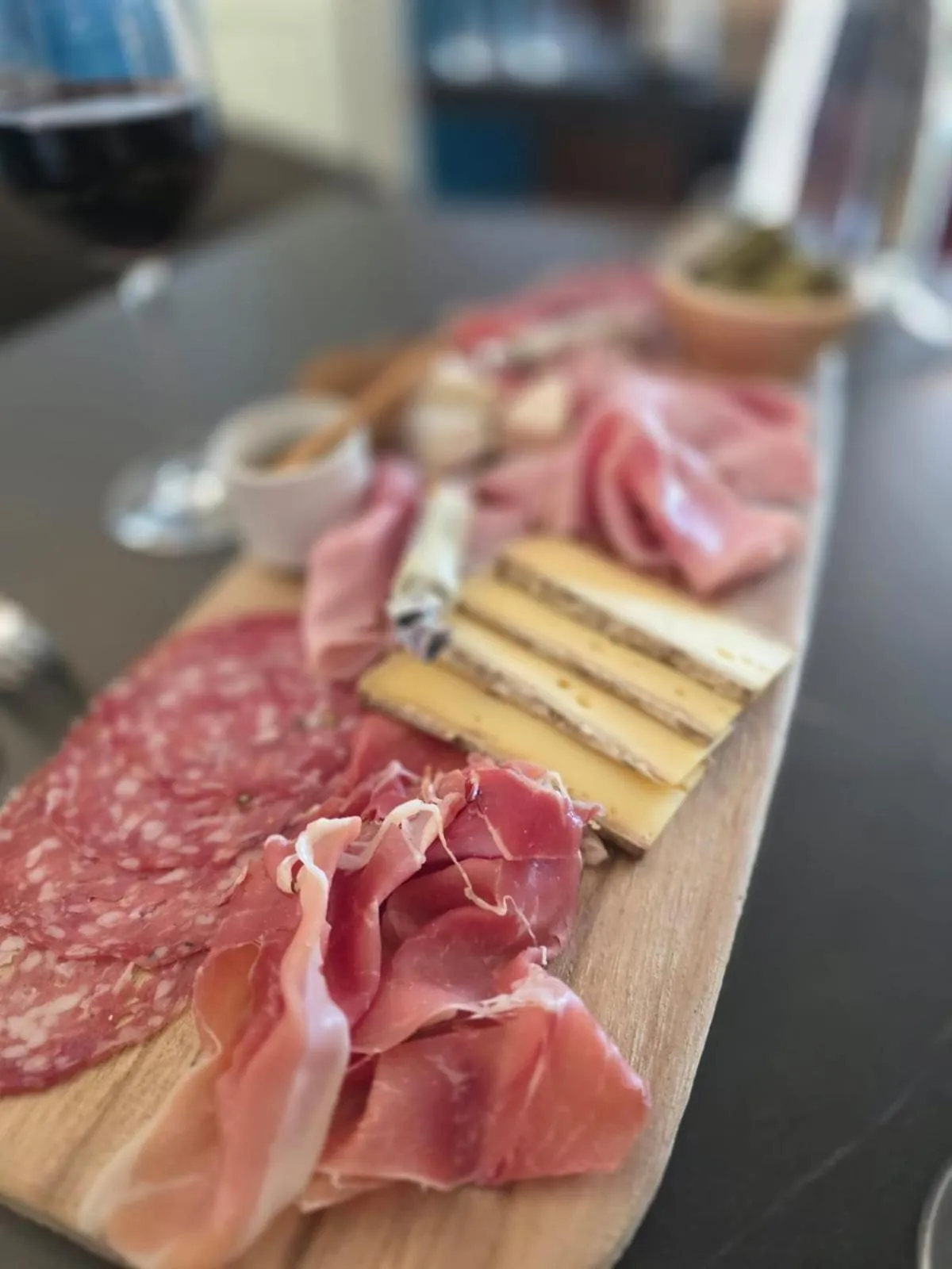 Lounge or bar in Hôtel Beau Rivage Condrieu