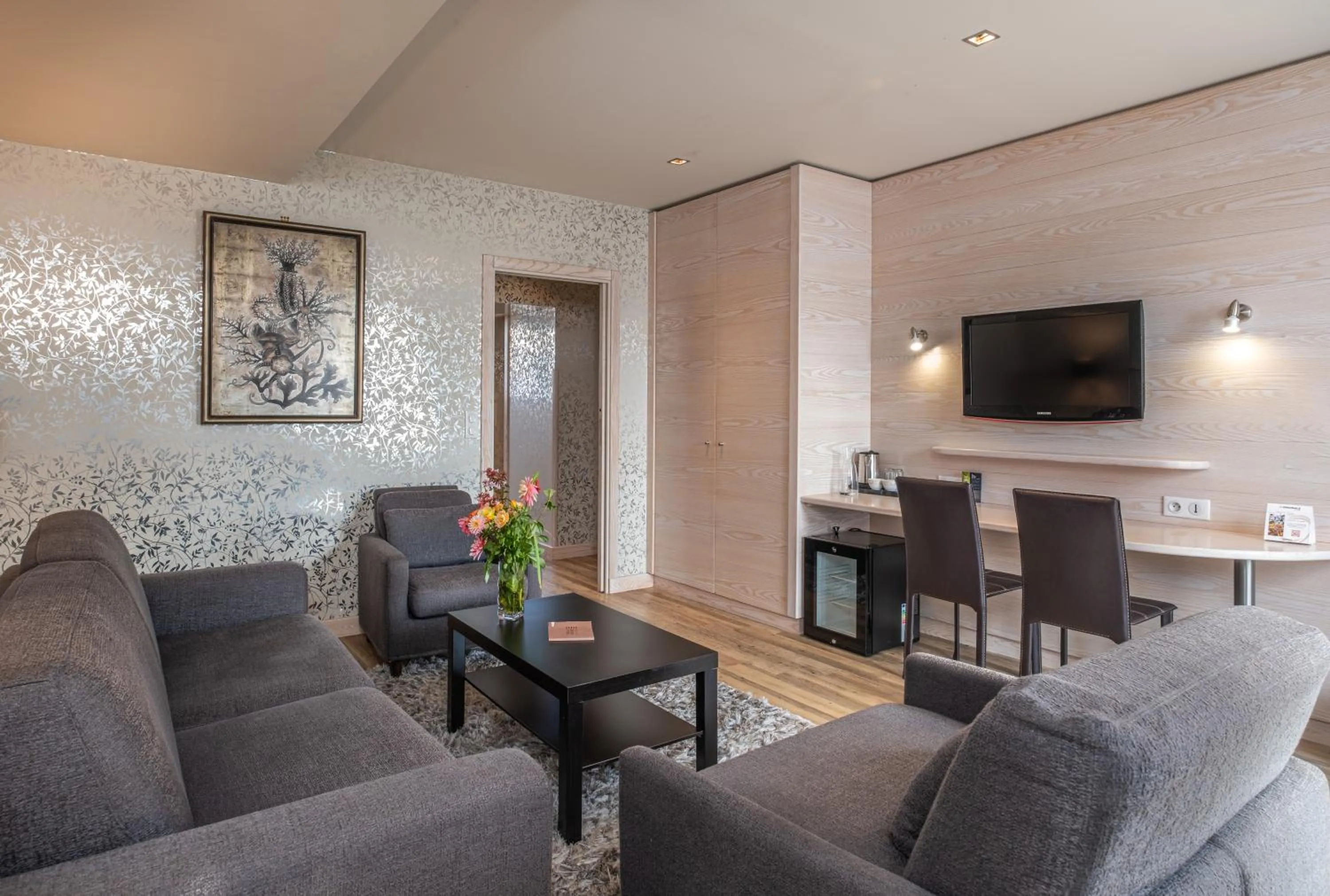 Seating area in Domaine du Limonay, The Originals Collection