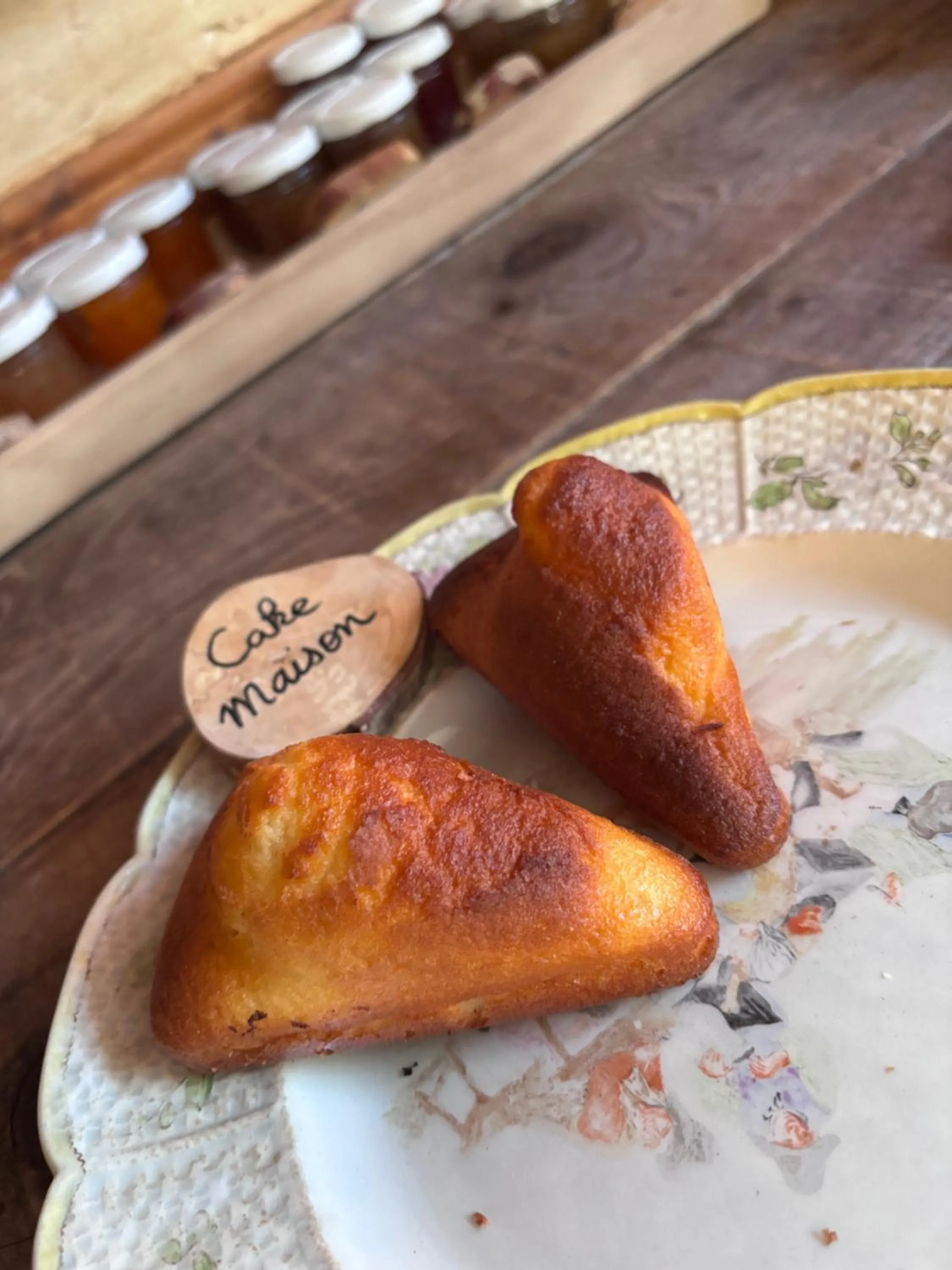 Breakfast in Logis Hôtels La Crémaillère