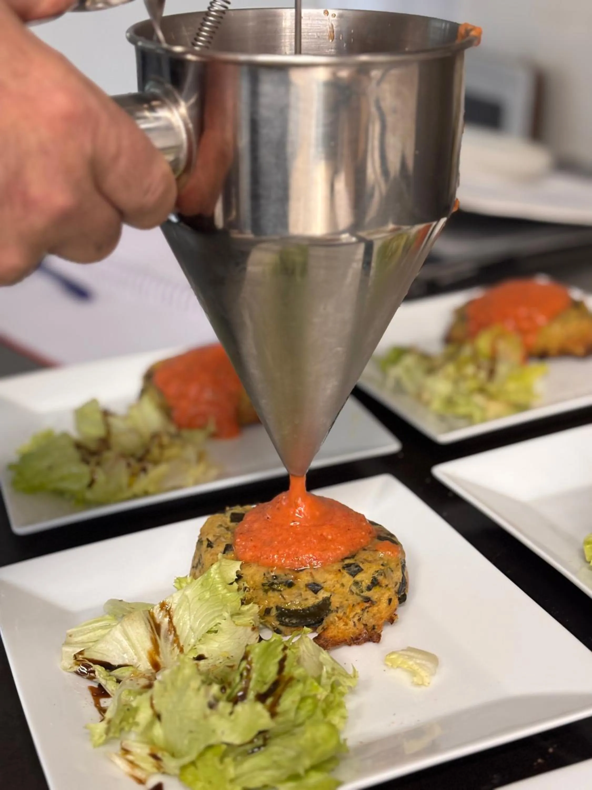 Restaurant/places to eat in Logis Hôtels La Crémaillère