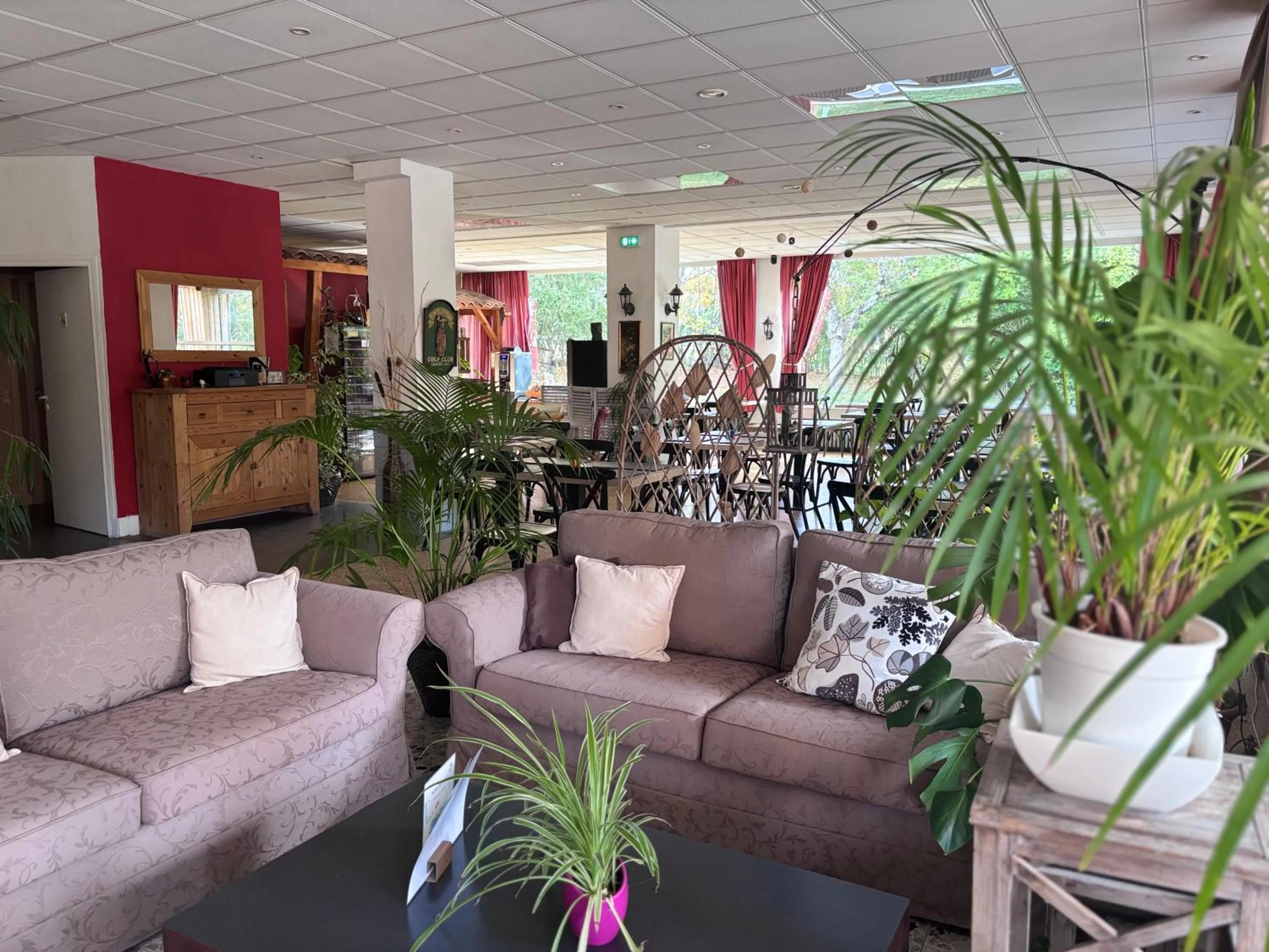 Restaurant/places to eat in Logis Hôtels La Crémaillère