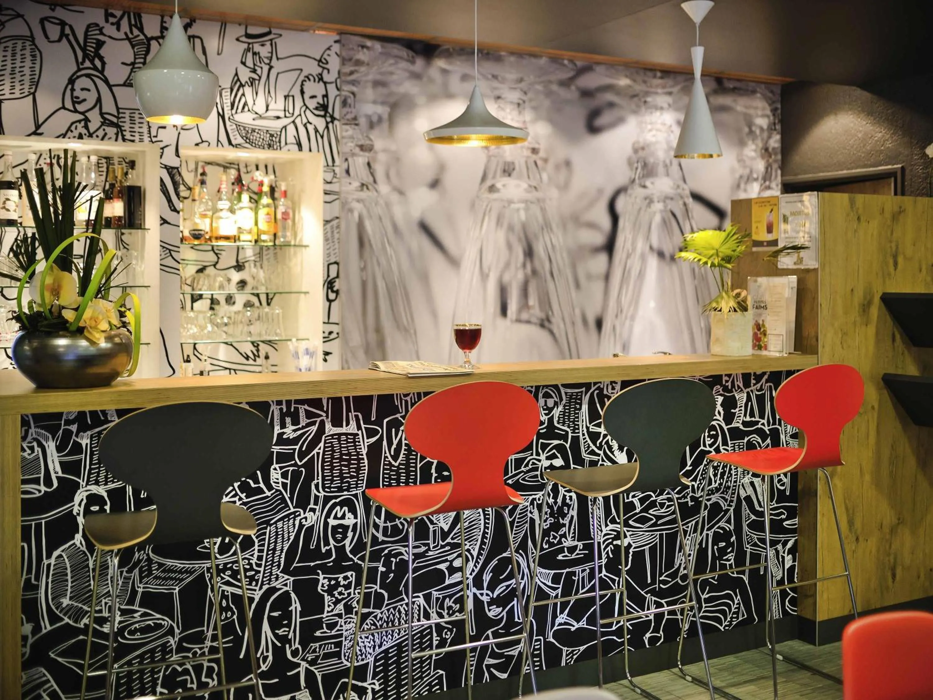 Lounge or bar in ibis Avignon Centre Pont De L'Europe
