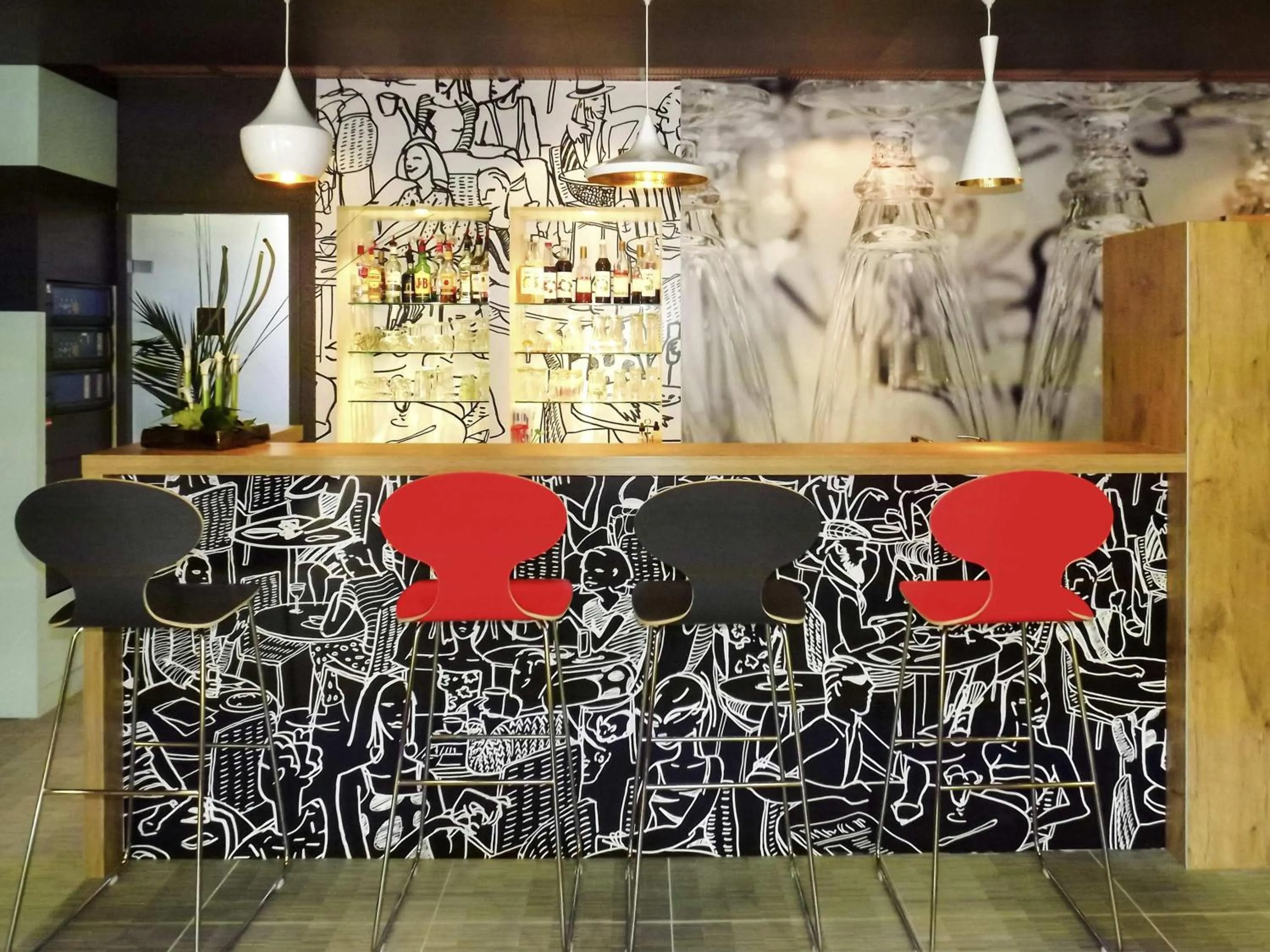 Lounge or bar in ibis Avignon Centre Pont De L'Europe