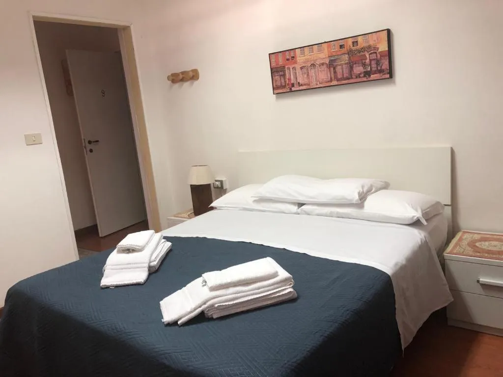 Photo of the whole room, Bed in Al Torrione B&B