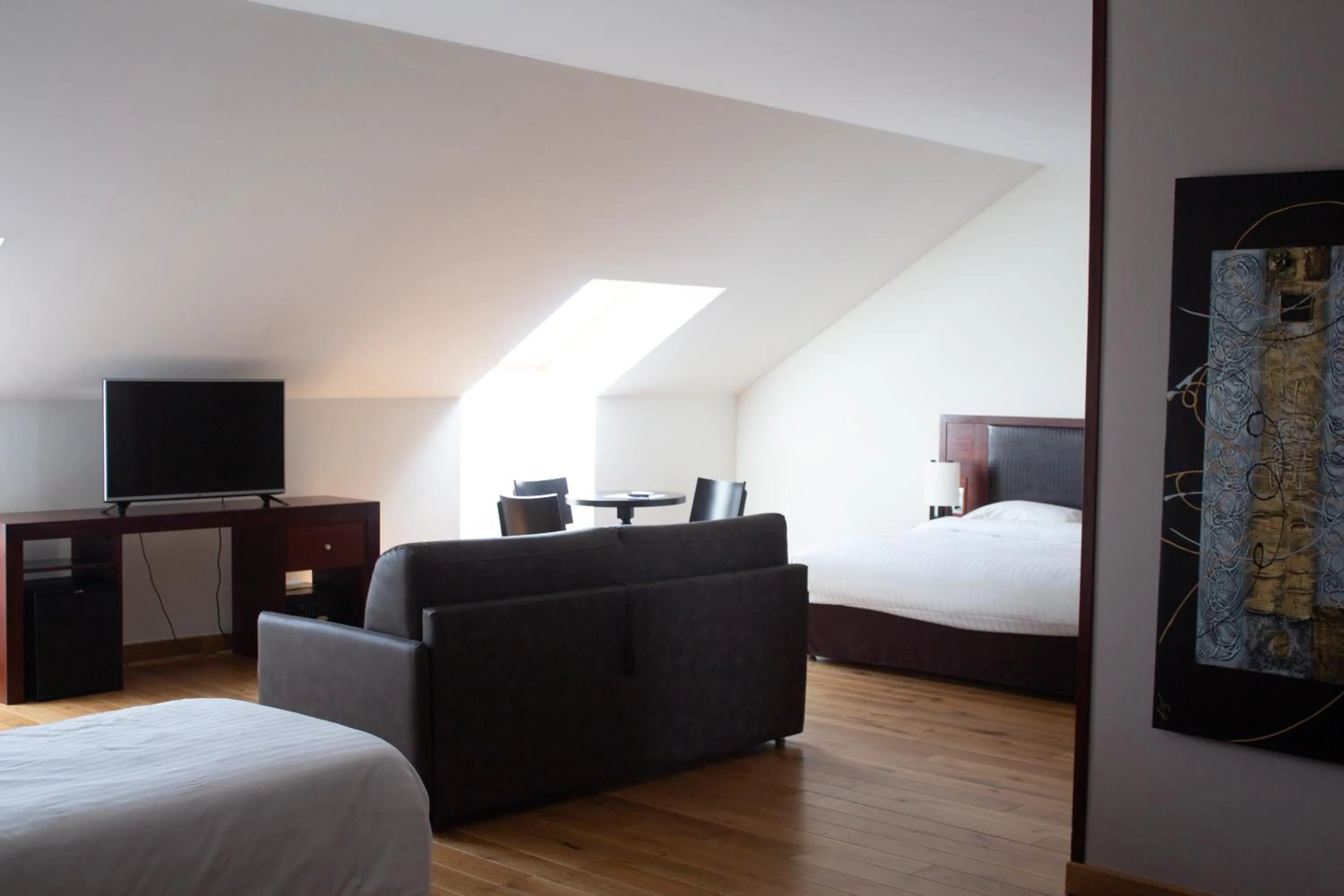 Bedroom, Bed in Le Mauritia Hotel et Spa