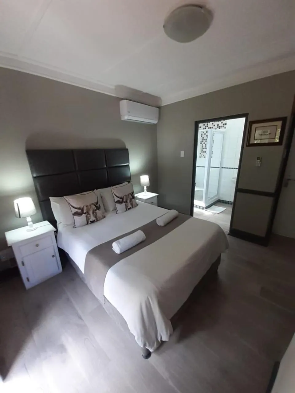 Bed in Oakwood Lodge