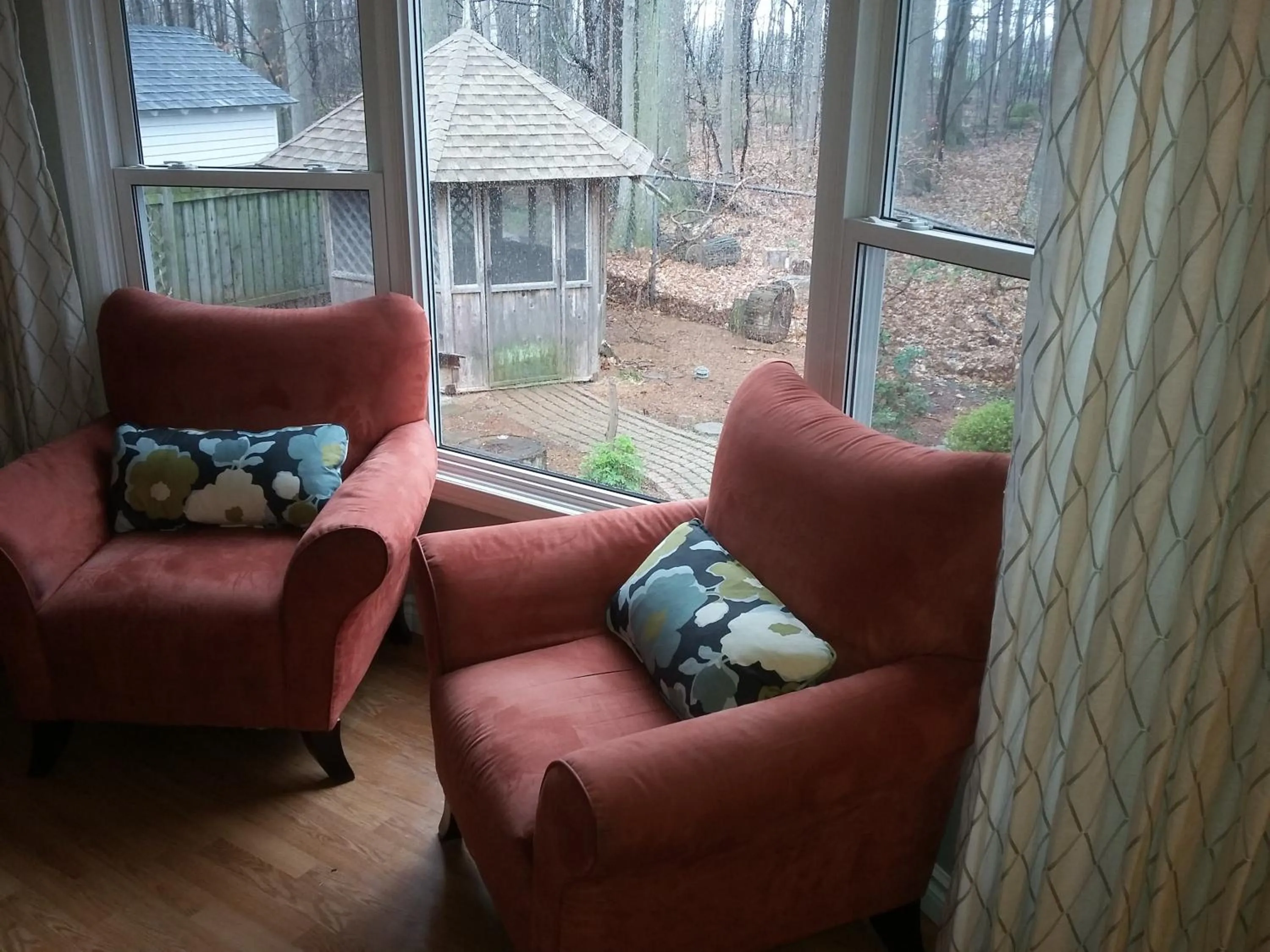 Seating area in Westwood Cottage License #059-2024