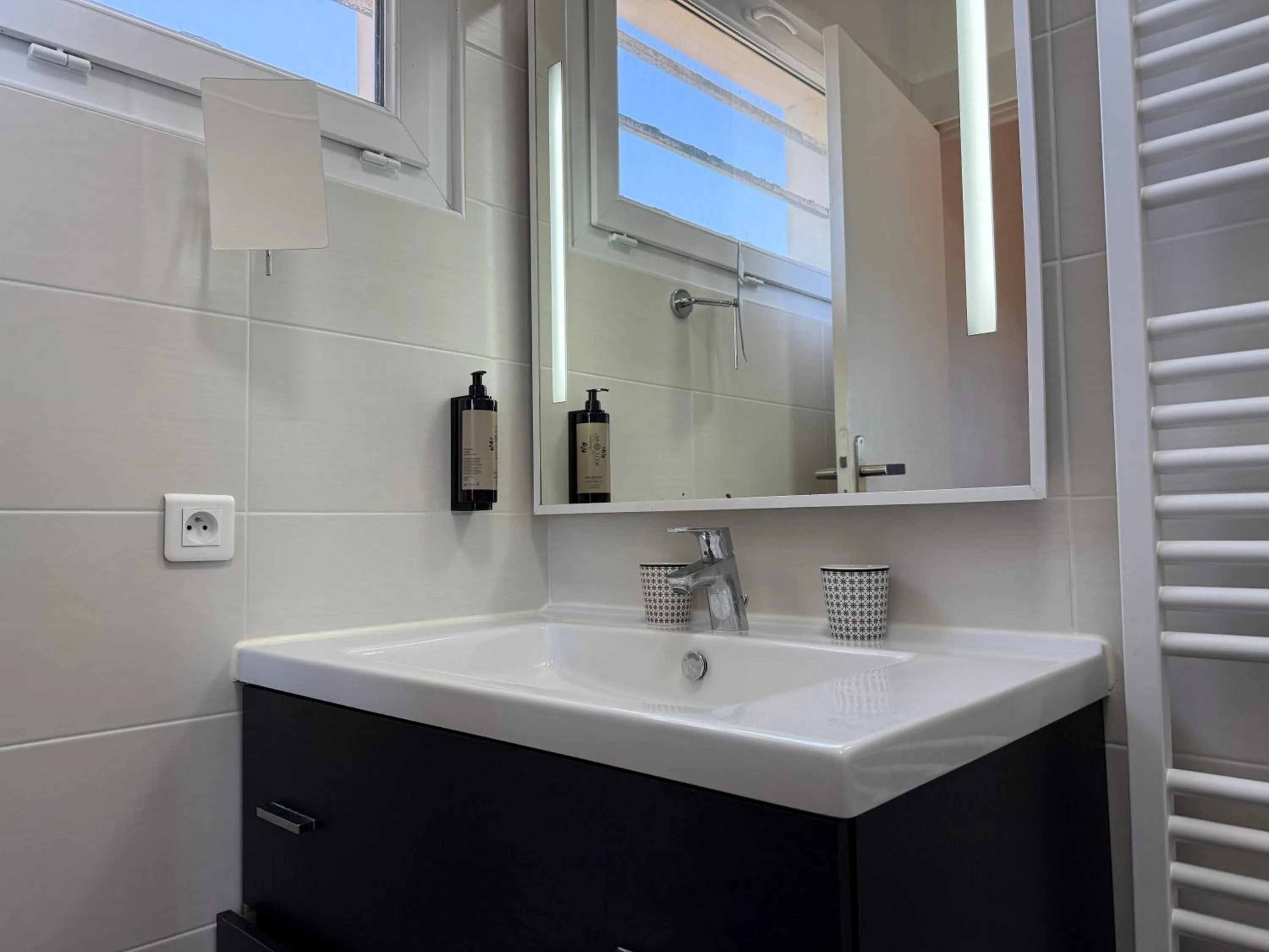 Bathroom in Hotel des Pins