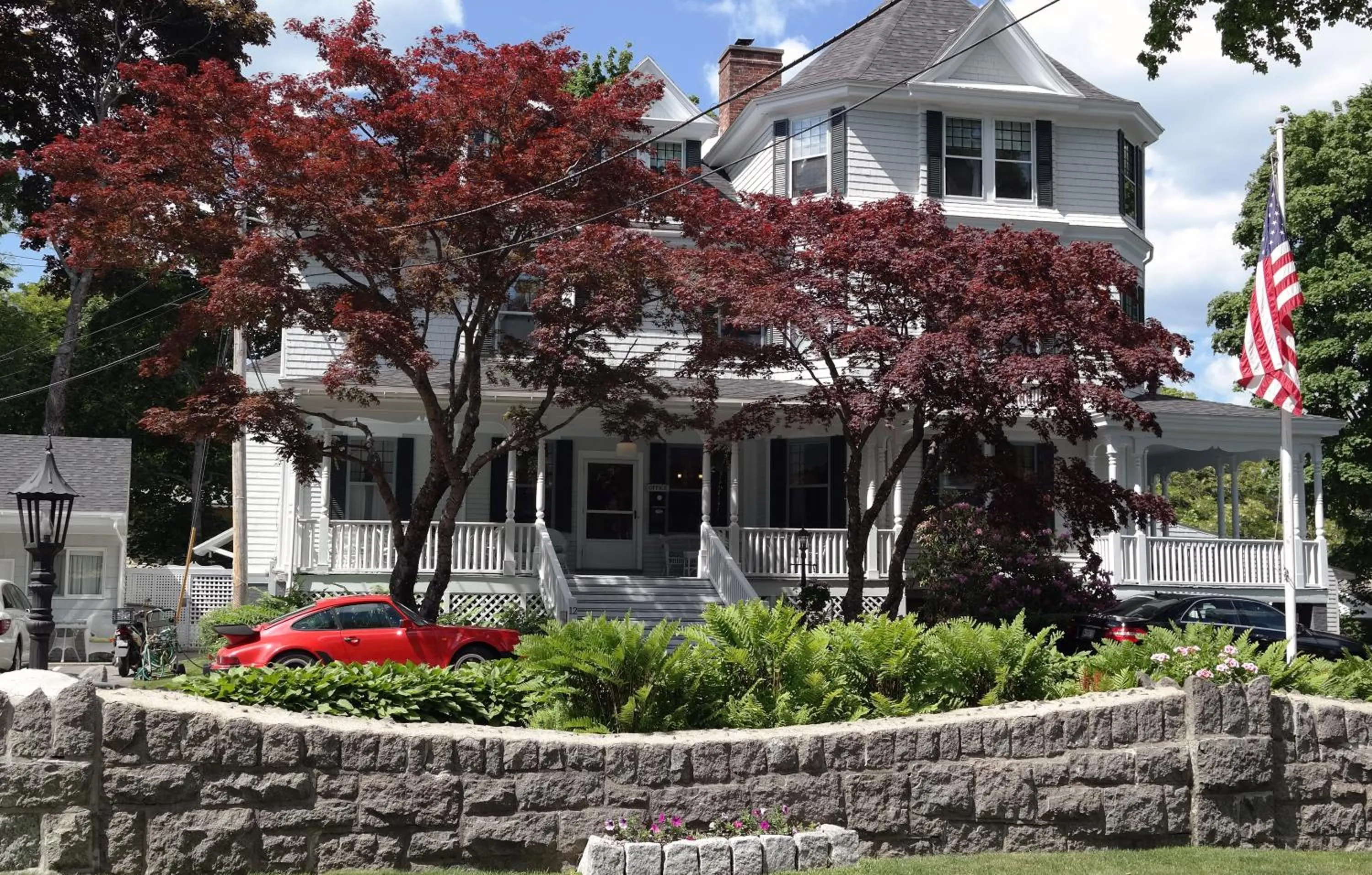 Facade/entrance in Moseley Cottage Inn and The Town Motel