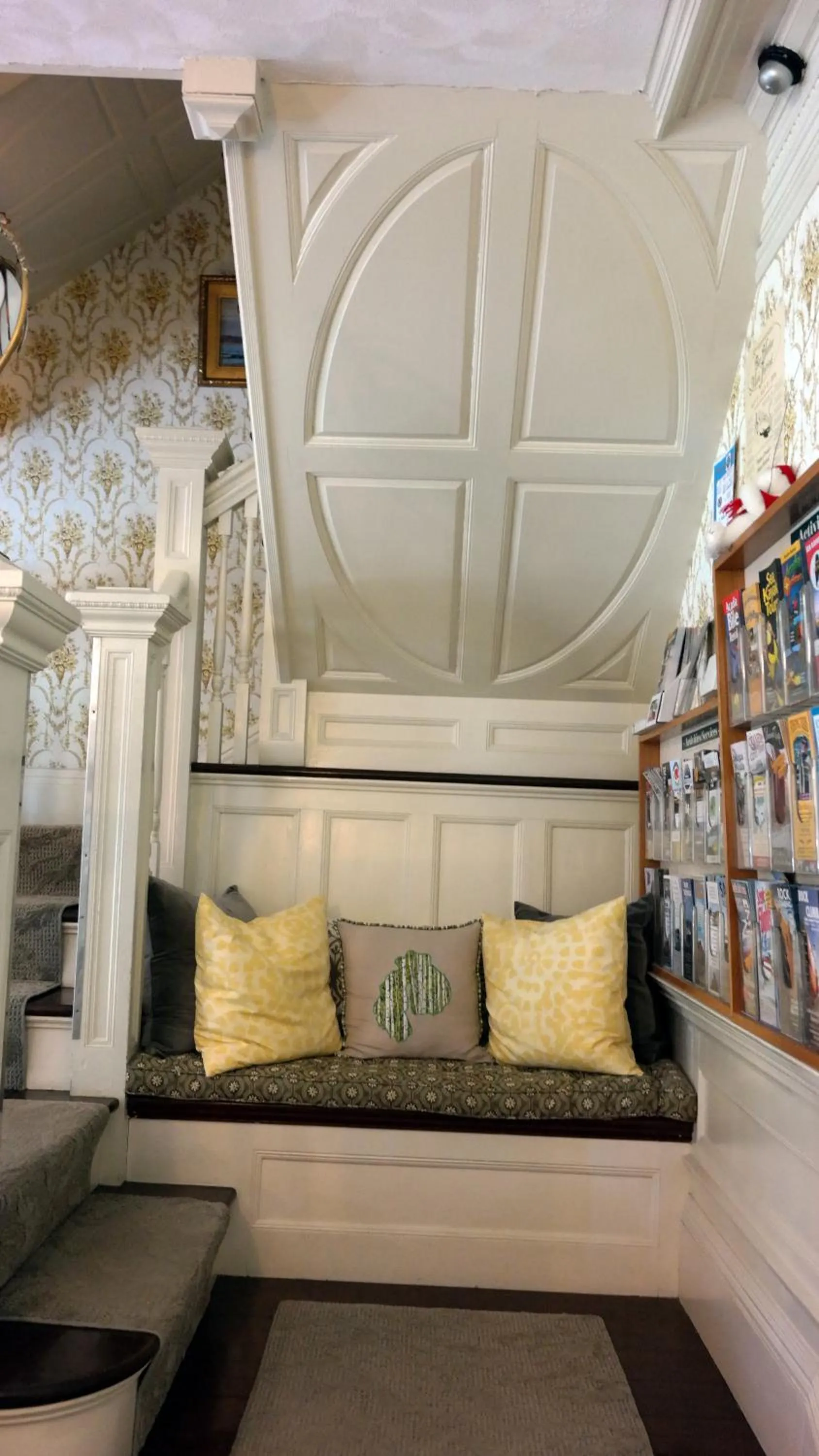 Decorative detail in Moseley Cottage Inn and The Town Motel