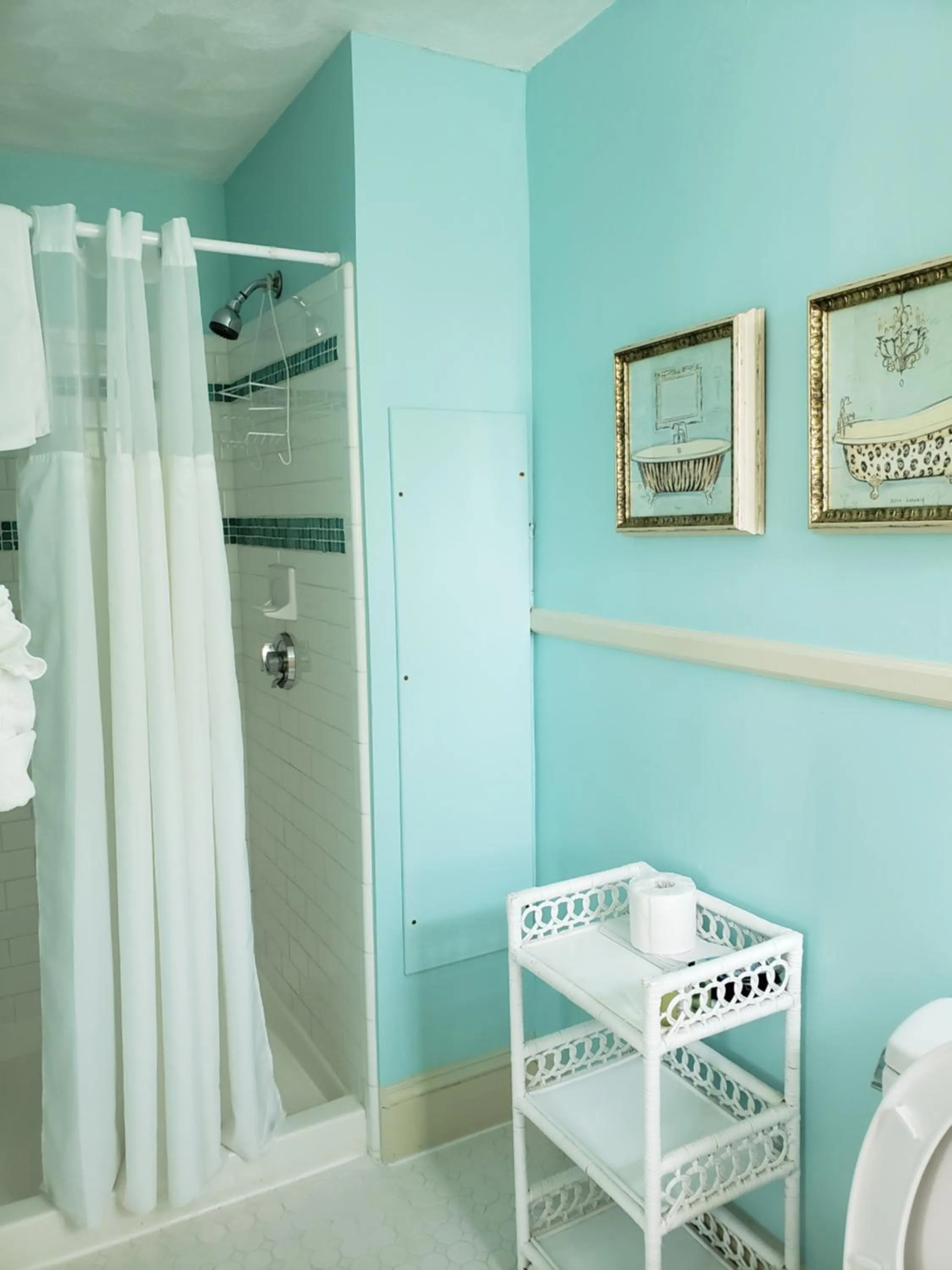 Moseley Cottage Inn and The Town Motel