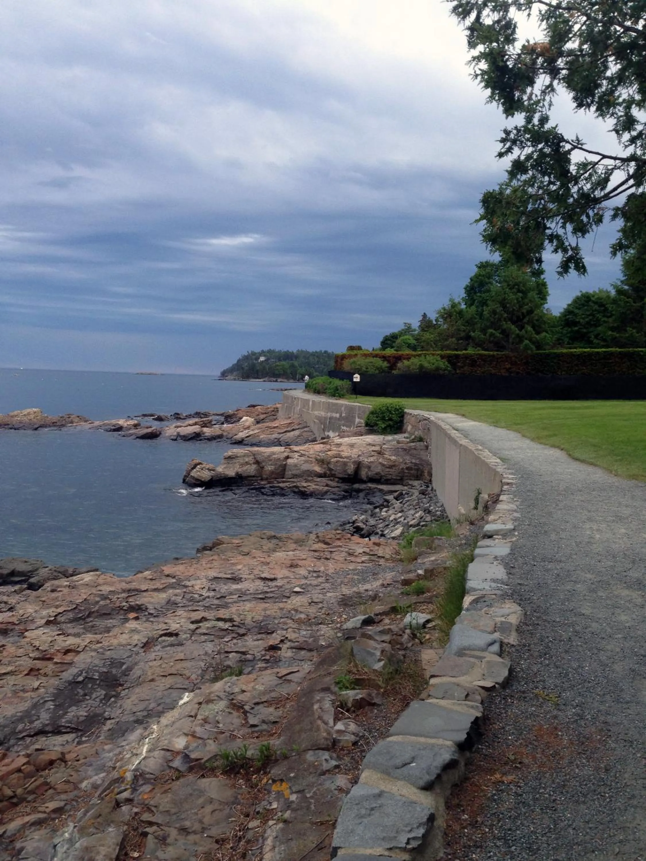 Hiking in Moseley Cottage Inn and The Town Motel