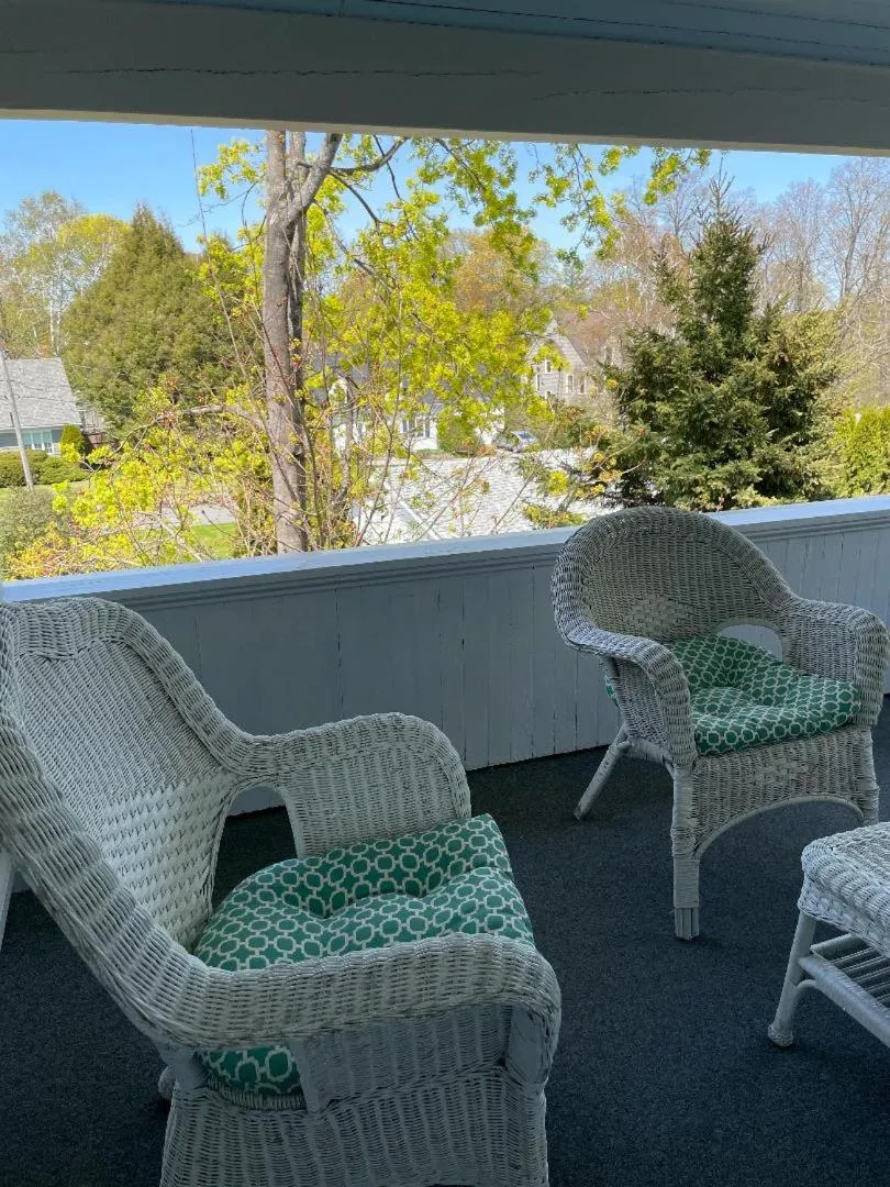 Moseley Cottage Inn and The Town Motel