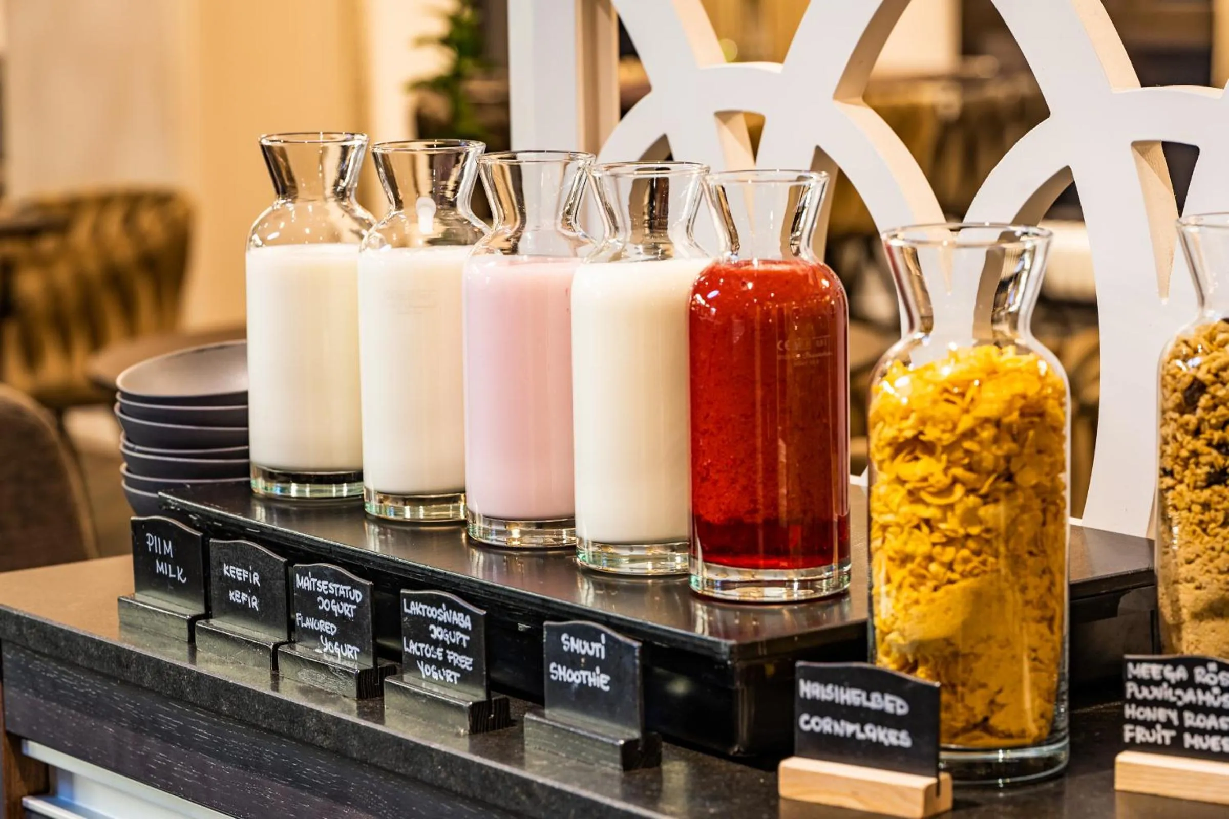 Breakfast in Lydia Hotel