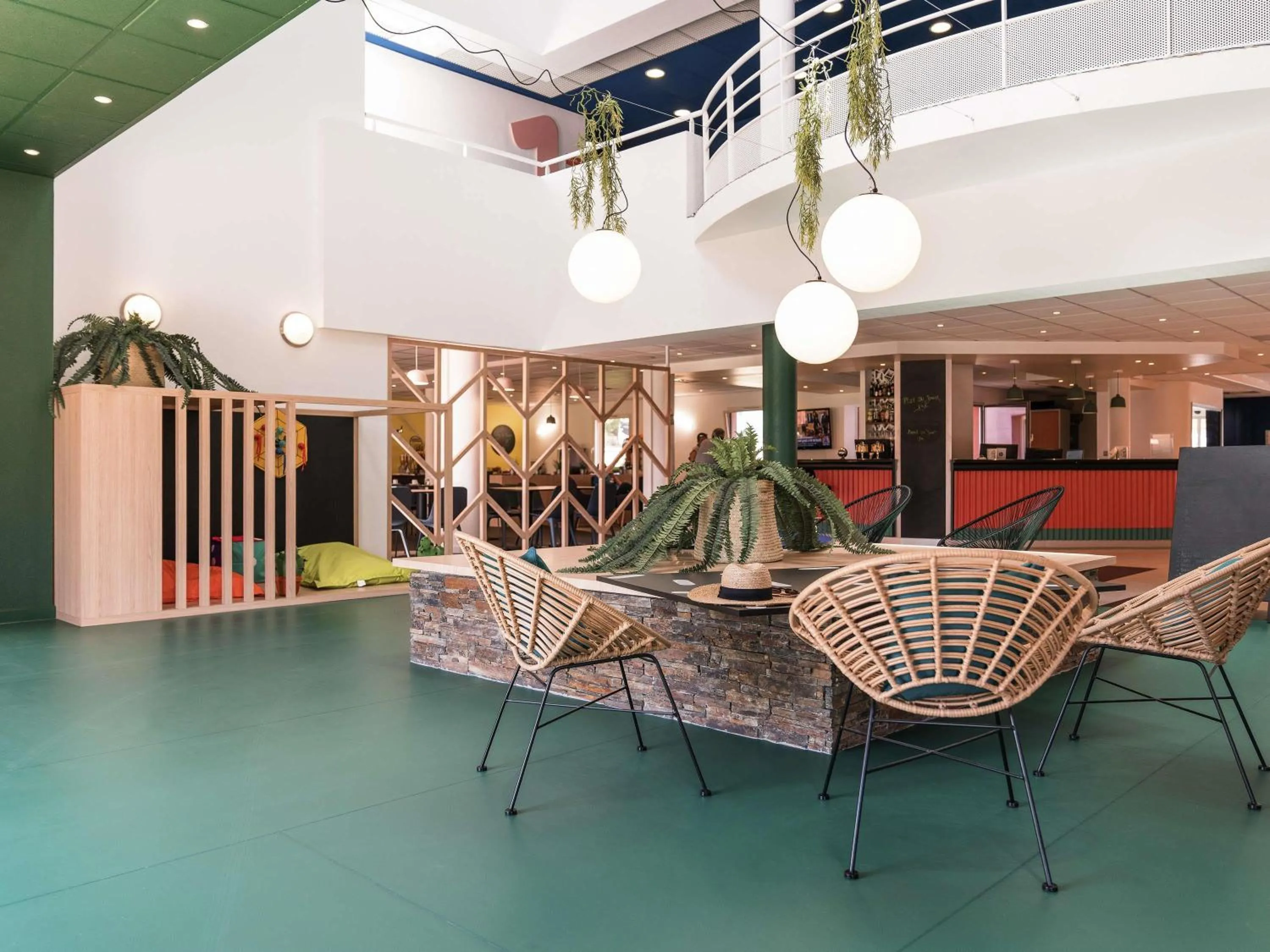 Property building in ibis Styles Marseille Plan de Campagne