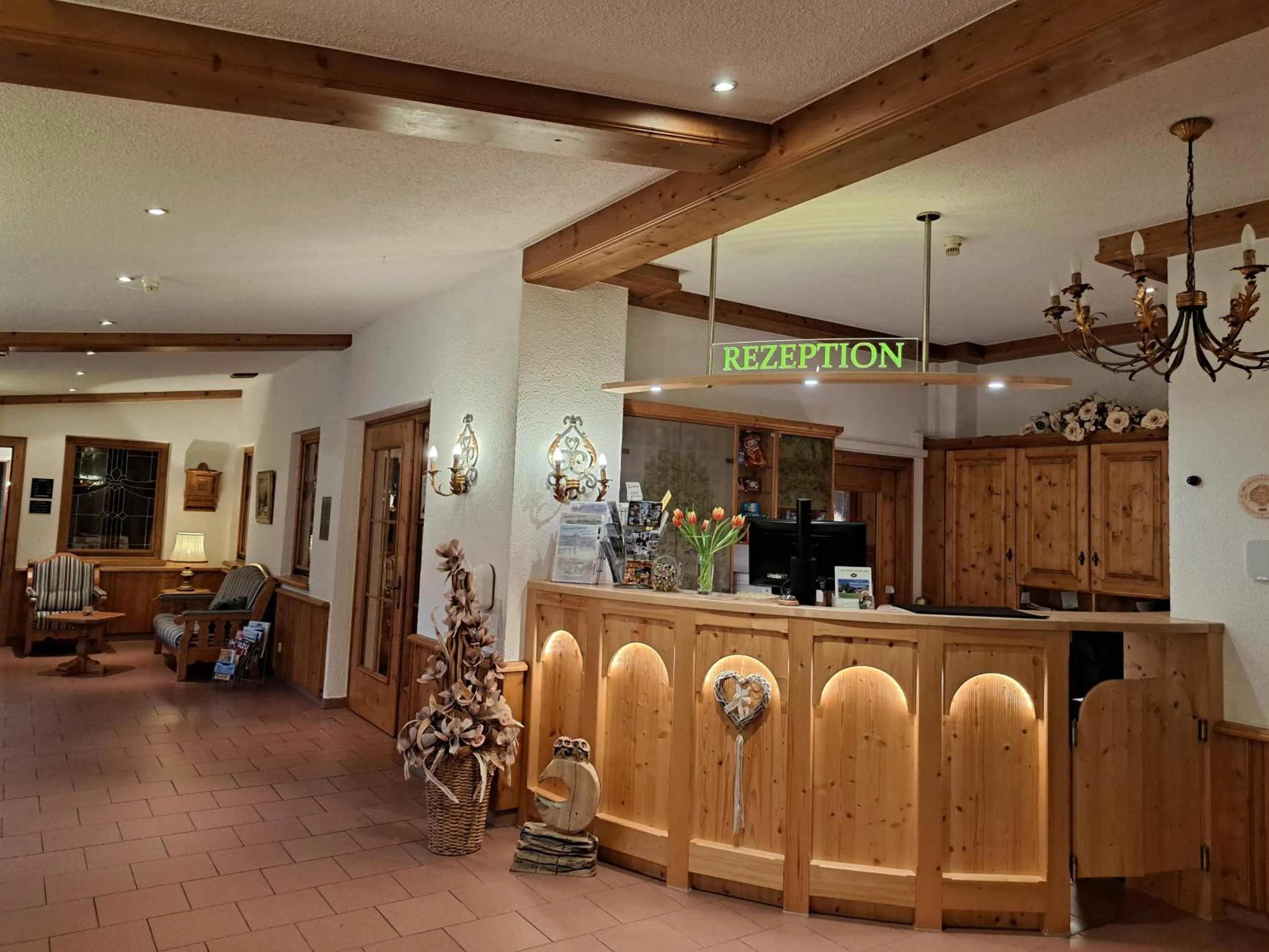 Restaurant/places to eat in Naturhotel Lindenhof