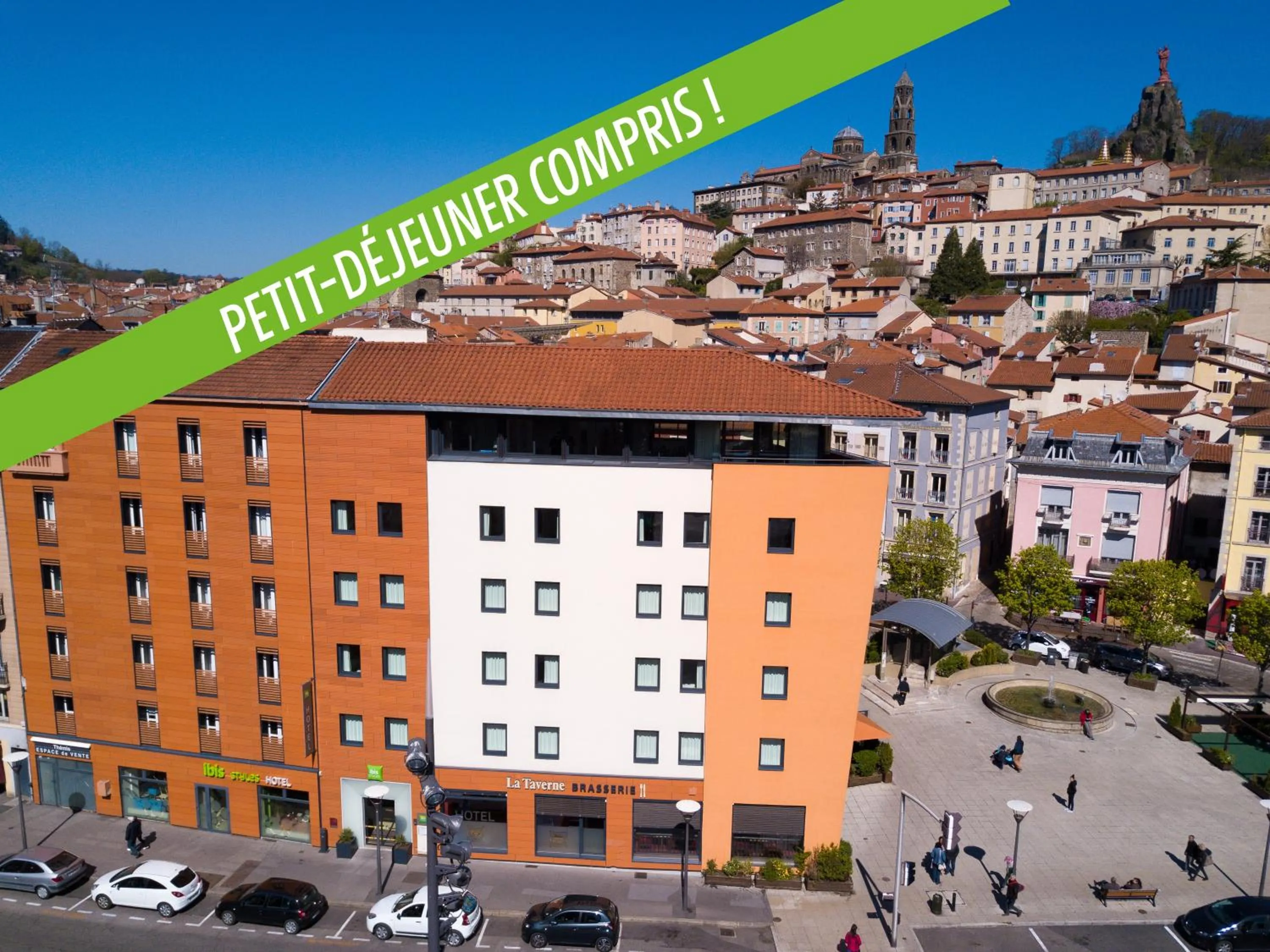 Property building in ibis Styles Le Puy en Velay