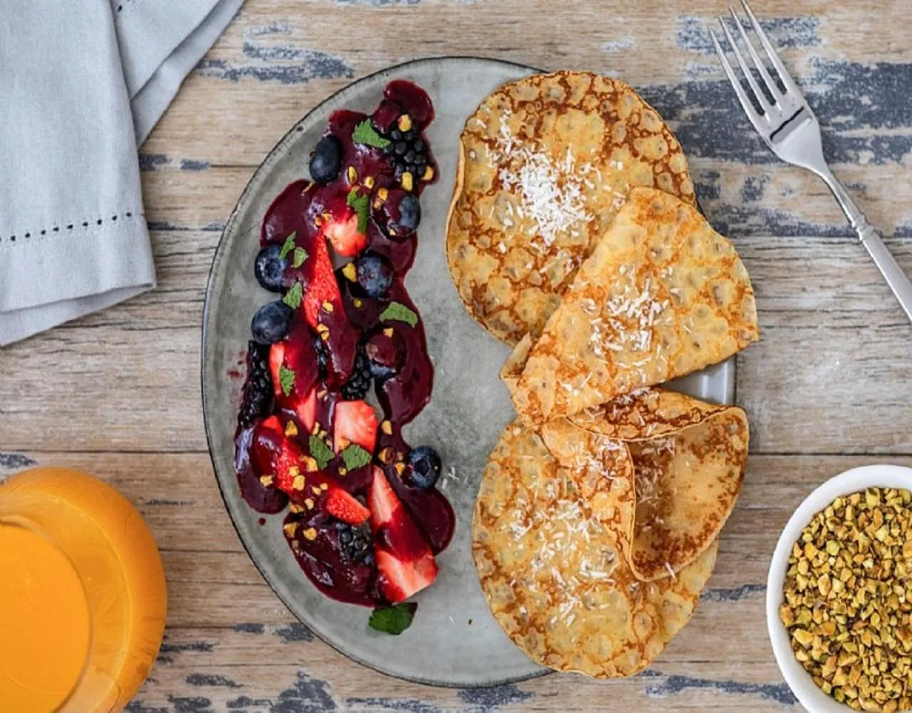 Buffet breakfast in ibis Styles Le Puy en Velay