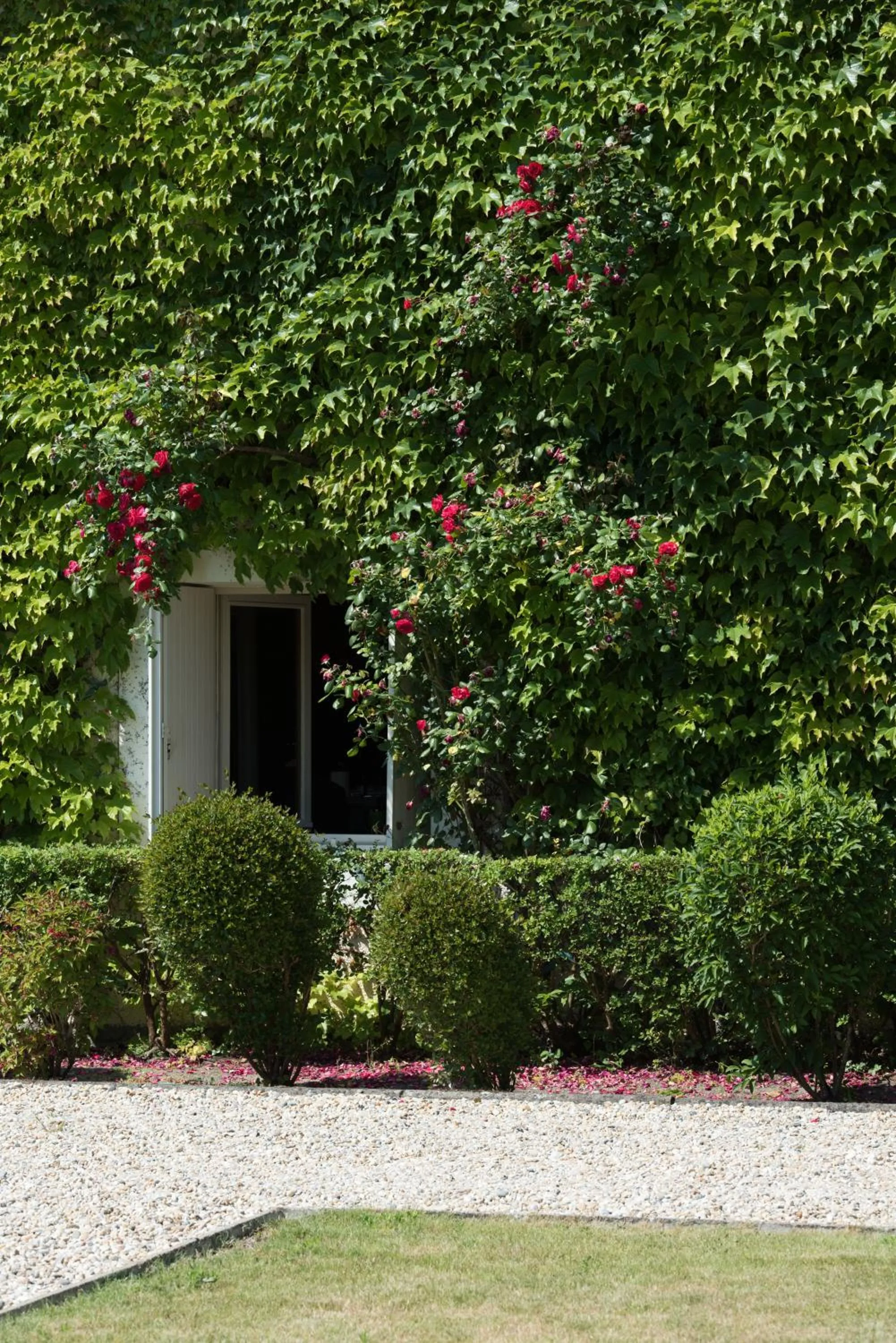 Decorative detail in Château Meyre