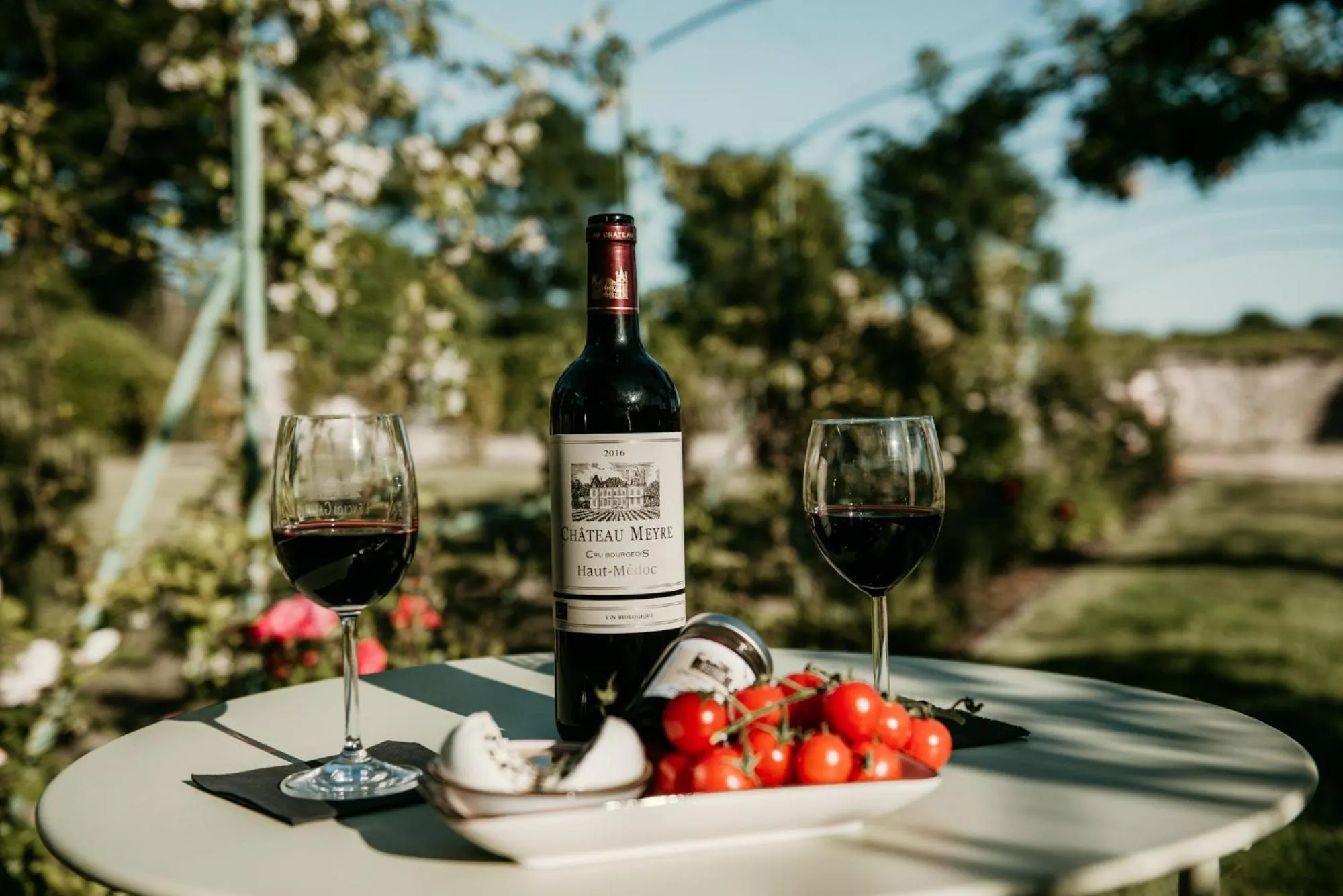 Food and drinks in Château Meyre