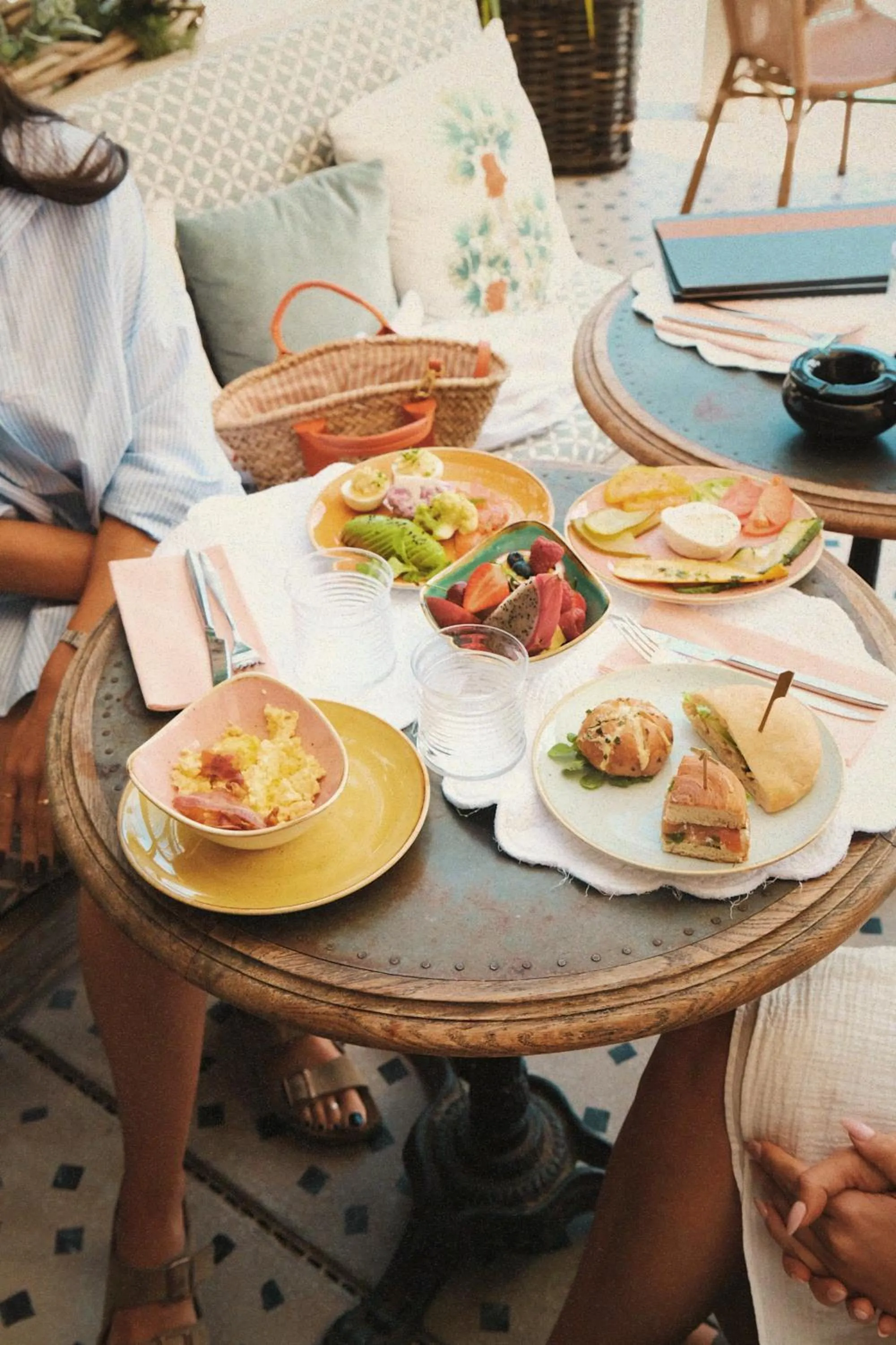 Food and drinks in Hôtel Font Mourier