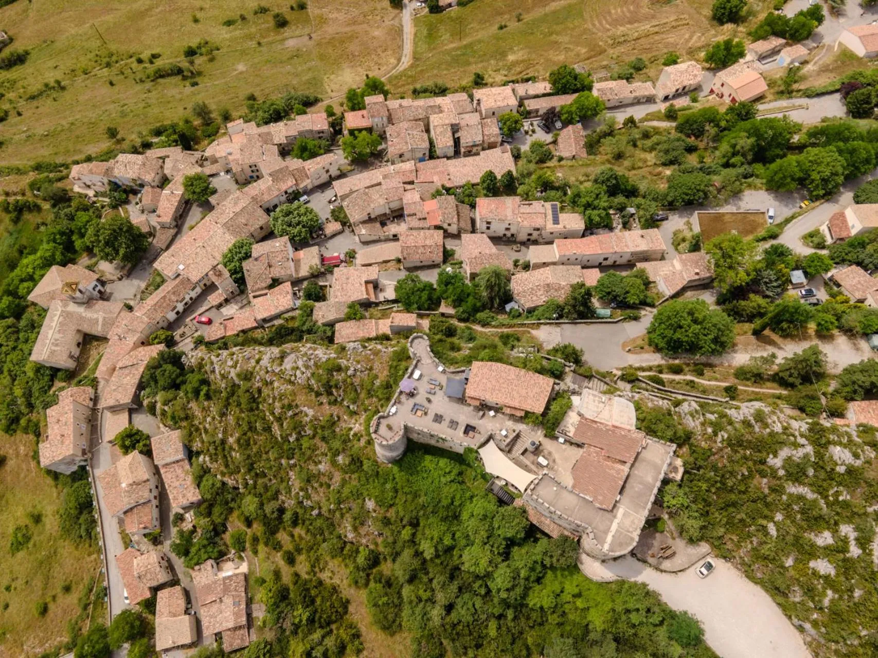 Property building in Château de Trigance