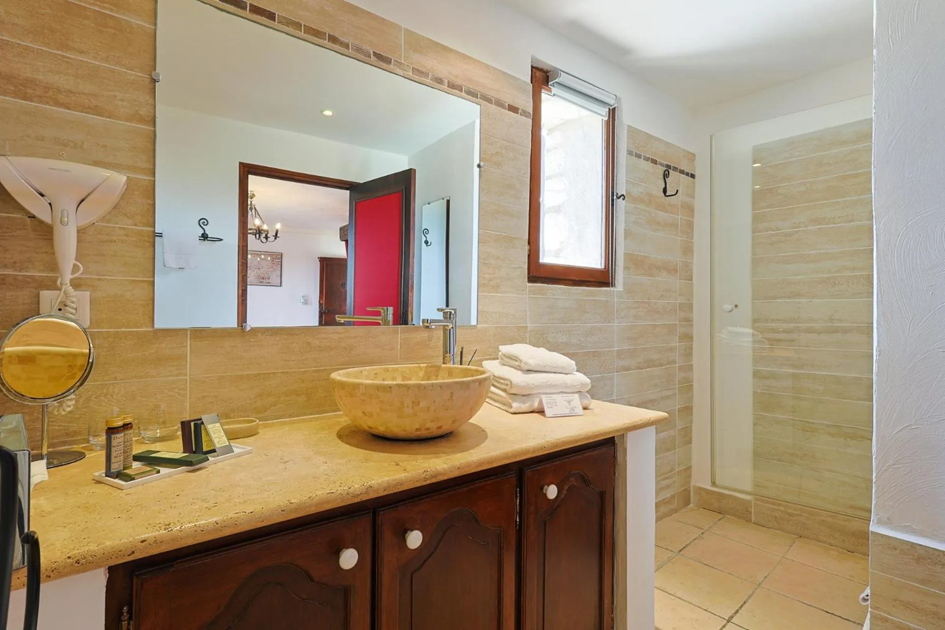 Bathroom in Château de Trigance