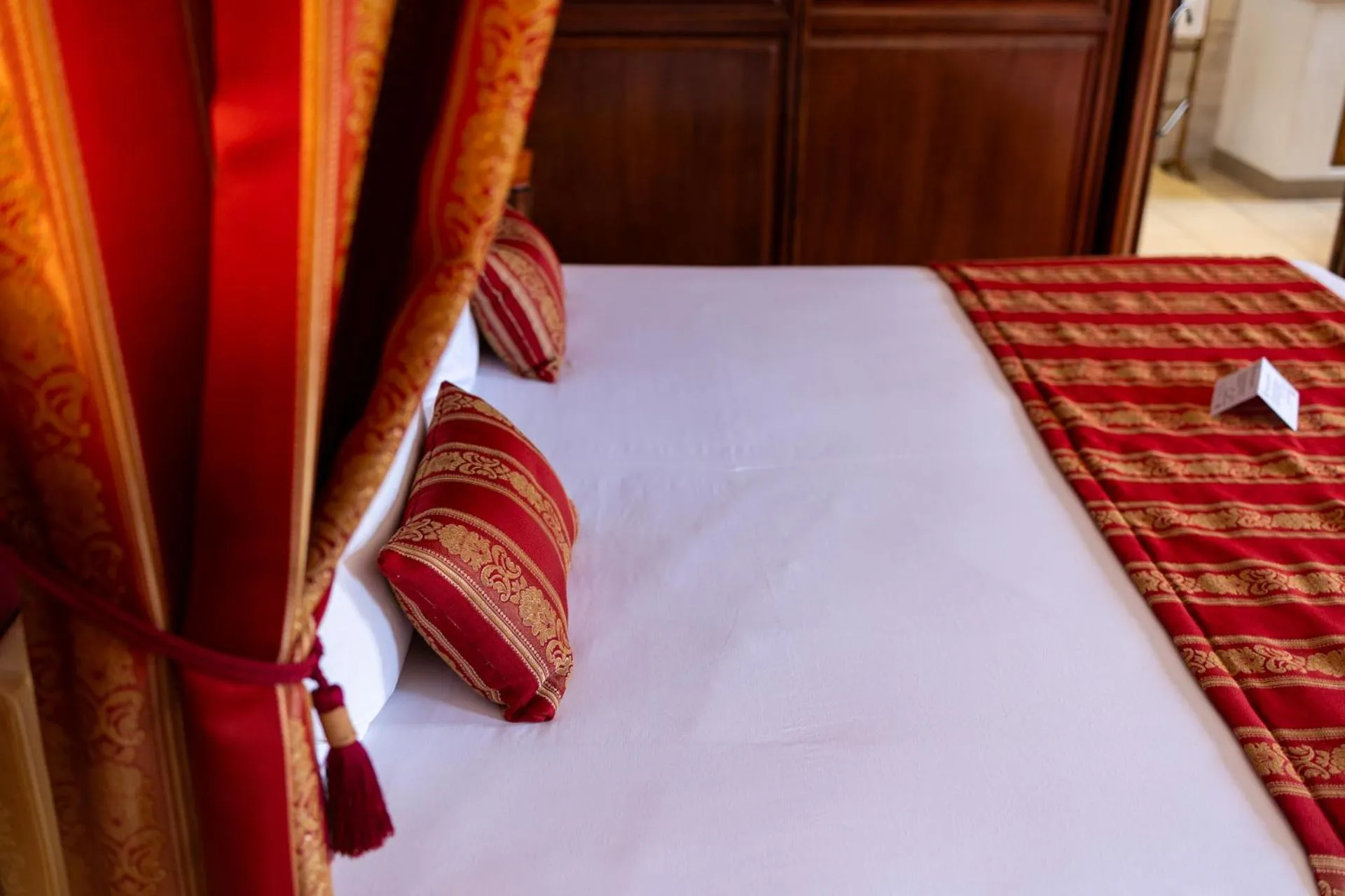 Bedroom in Château de Trigance