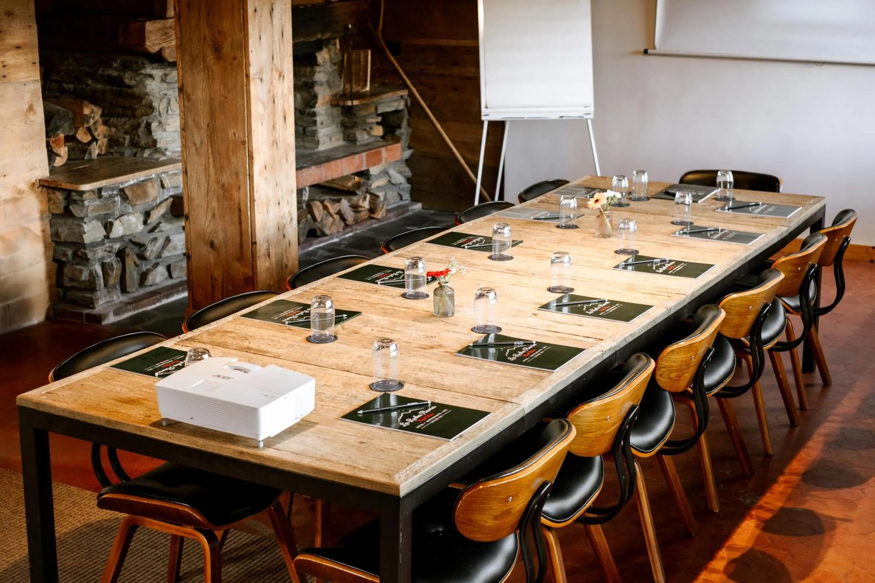 Meeting/conference room in Hôtel Les Roches Fleuries