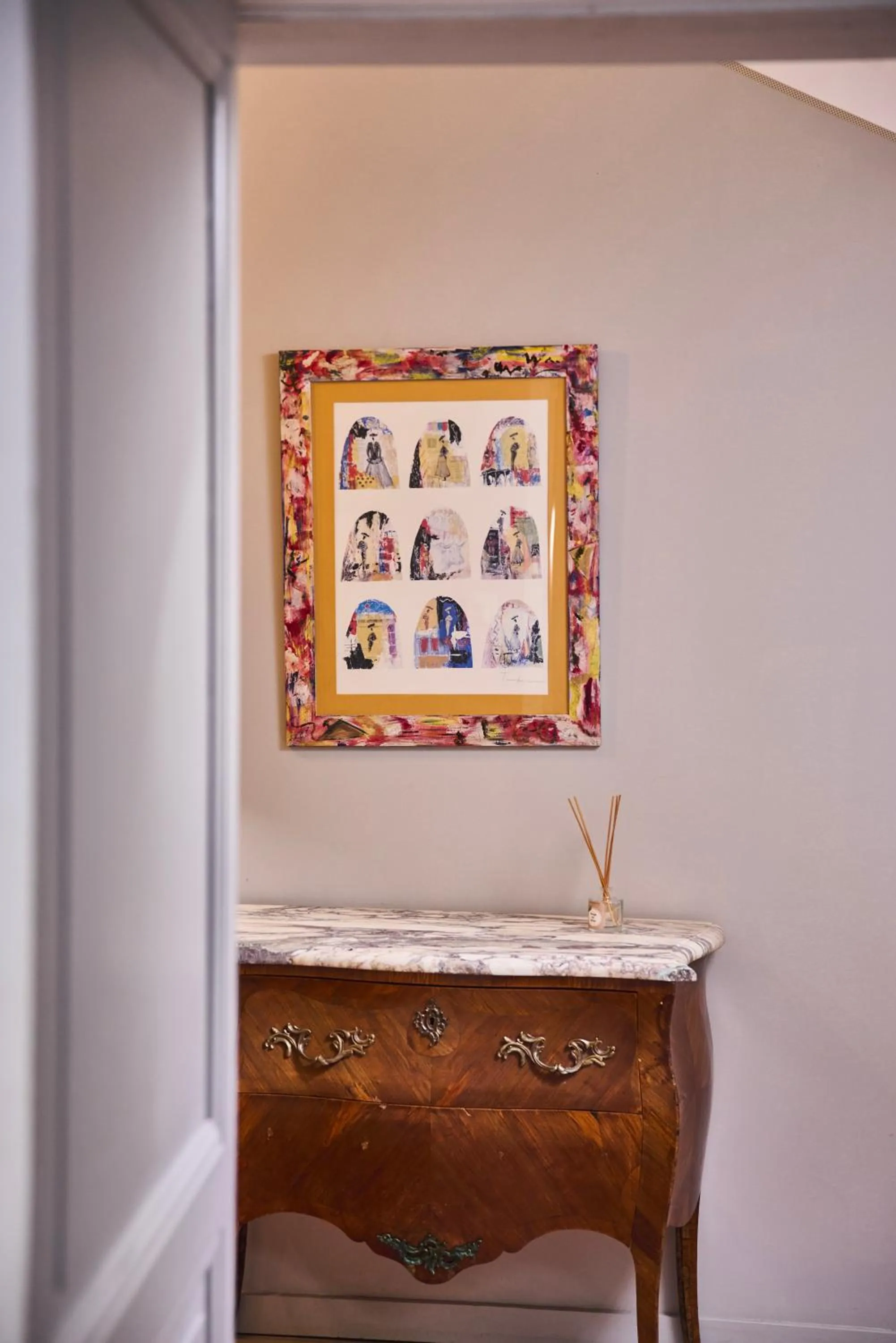 Decorative detail in La Villa des Charmilles