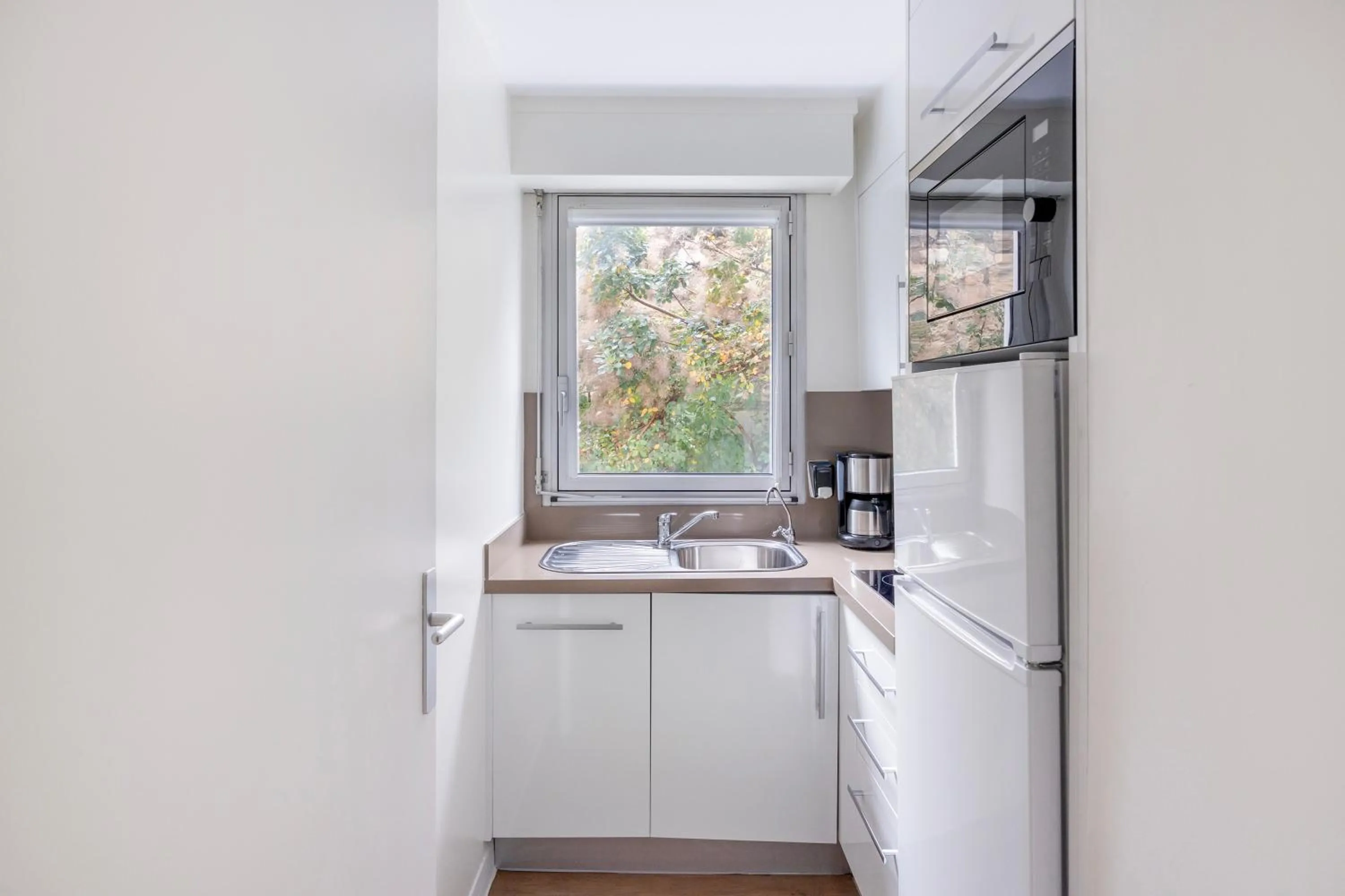 kitchen in Royal Regency Paris Vincennes