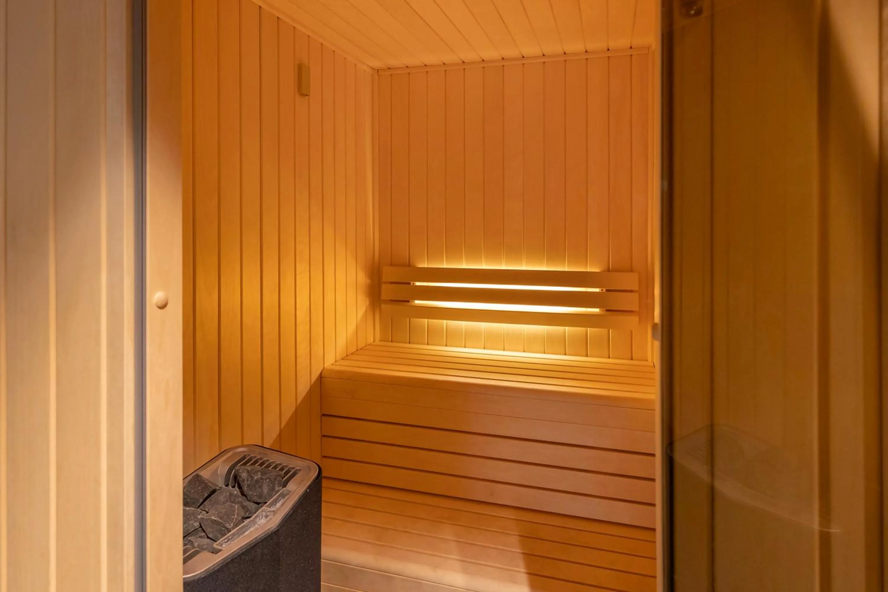 Sauna in Royal Regency Paris Vincennes