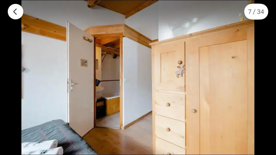 Bed in Central Hostel Chatel