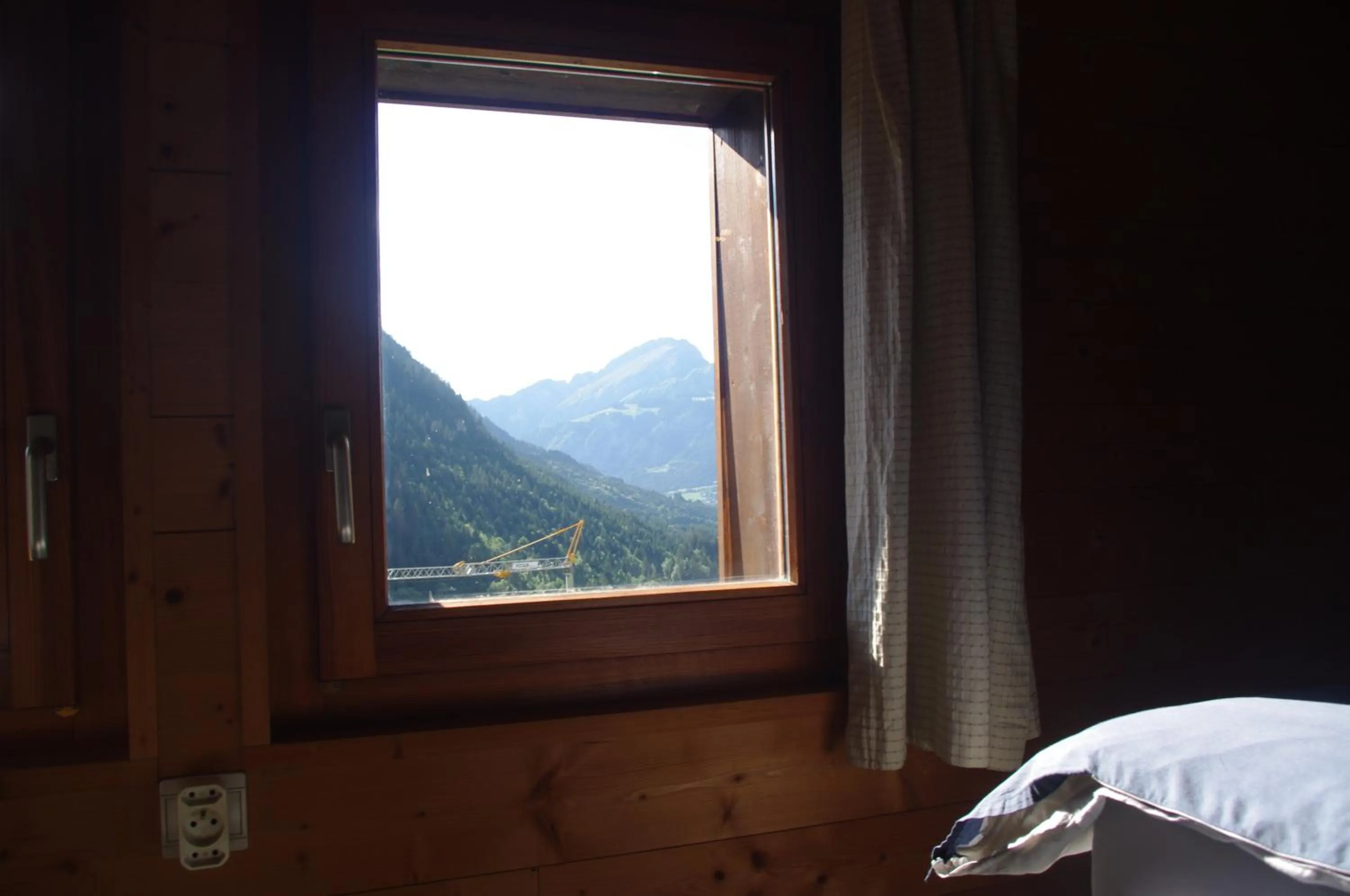 Mountain view, Bed in Central Hostel Chatel