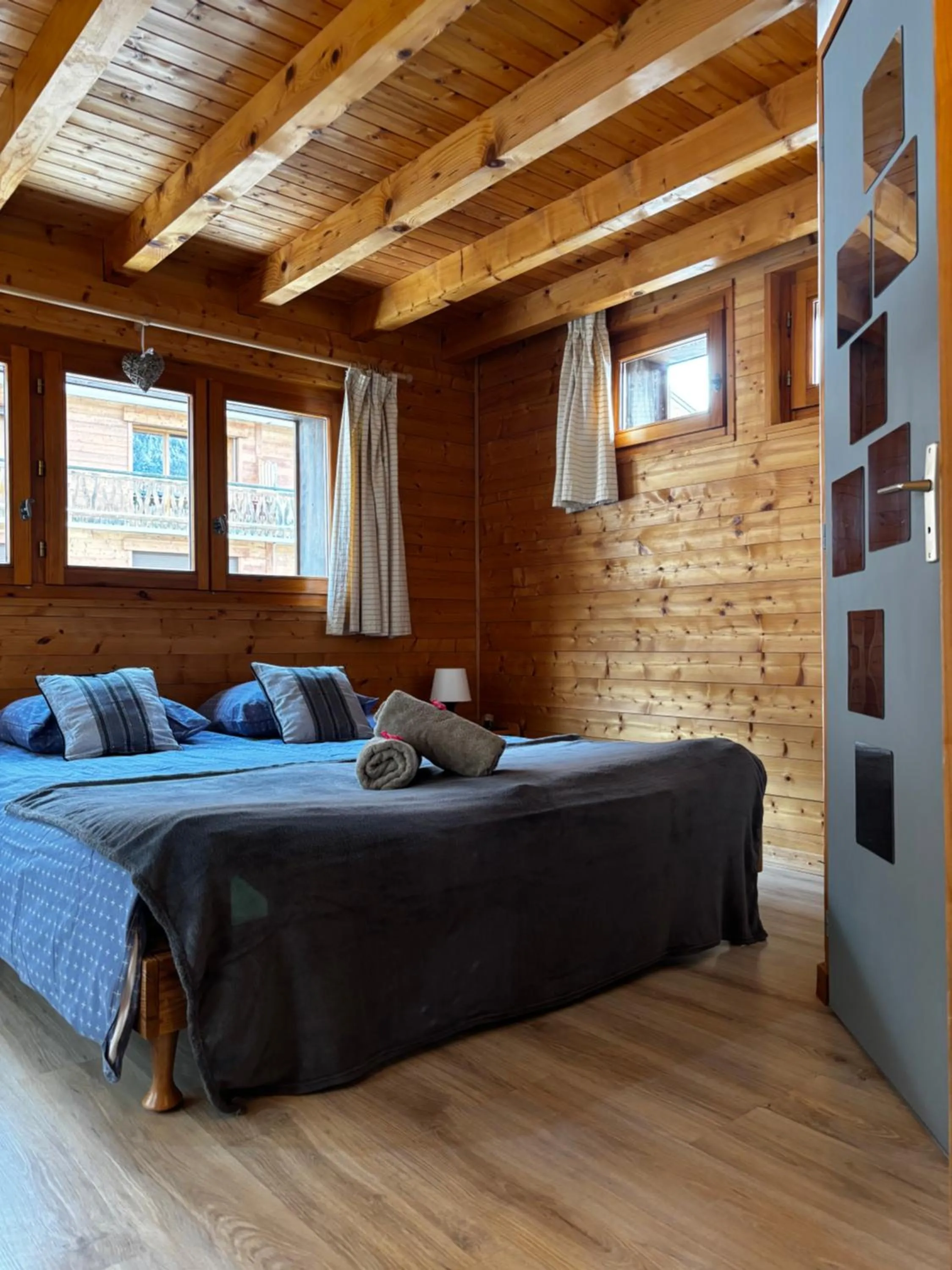 Bed in Central Hostel Chatel